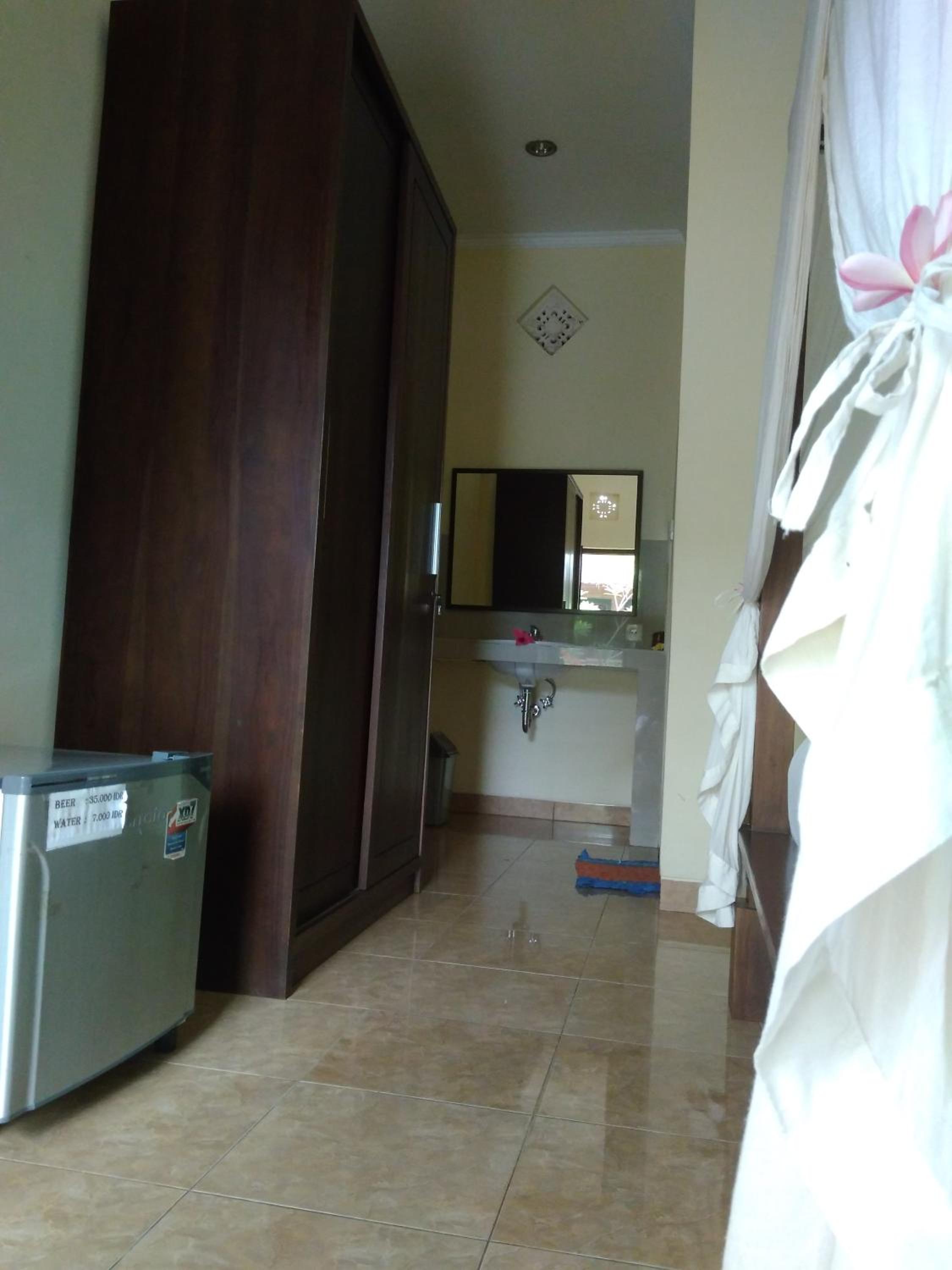 Photo 44
