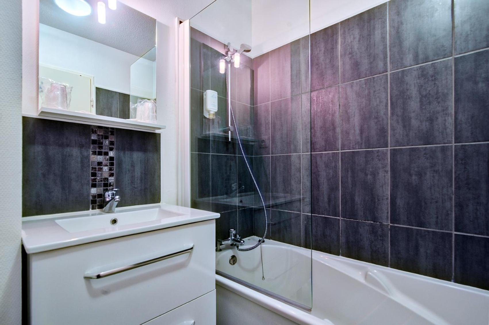 Merignac Vacations - Zenitude Hotel-Residences Bordeaux Aeroport Merignac - Property Image 3