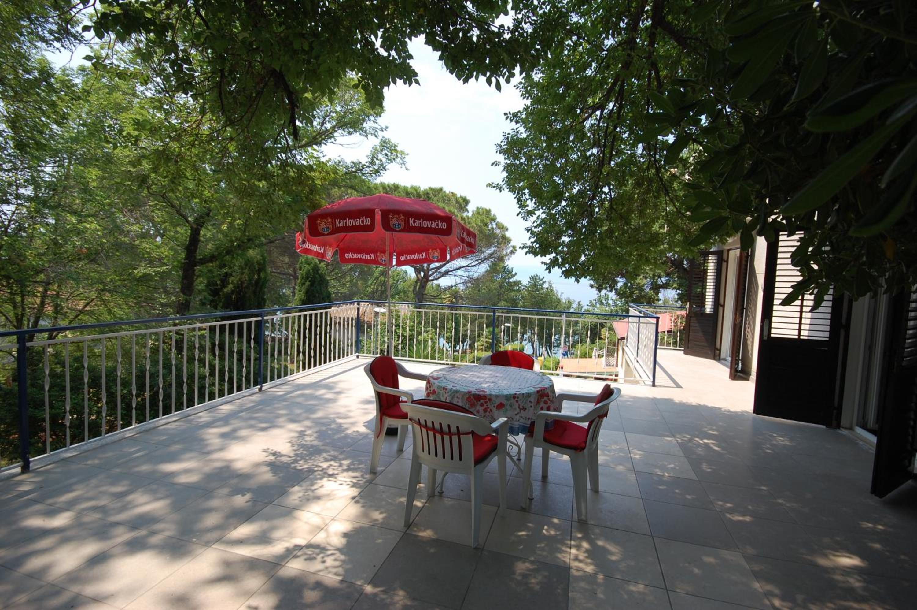 Apartment Mlađan by El-Pi Tours view 5