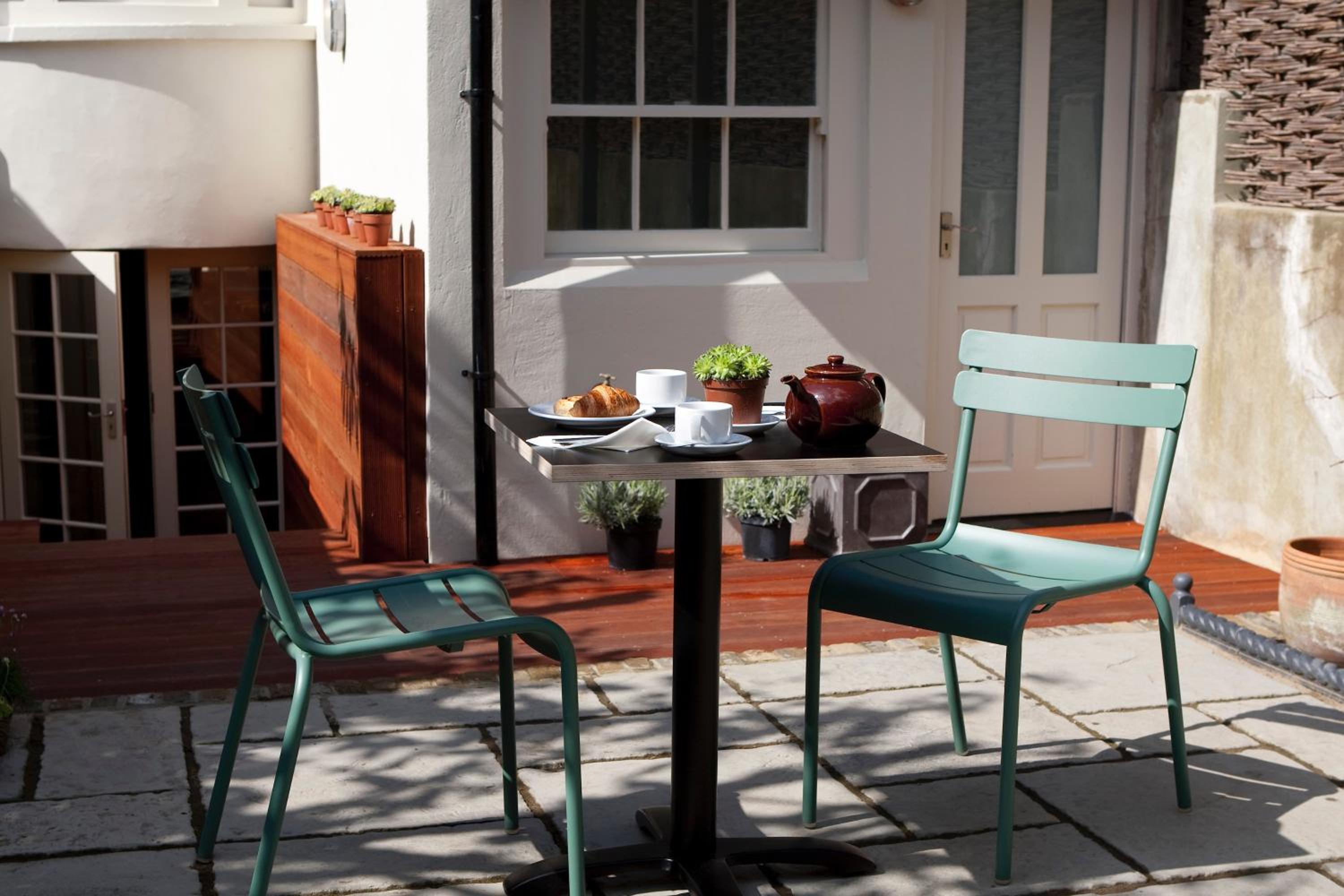 outdoor bbq area