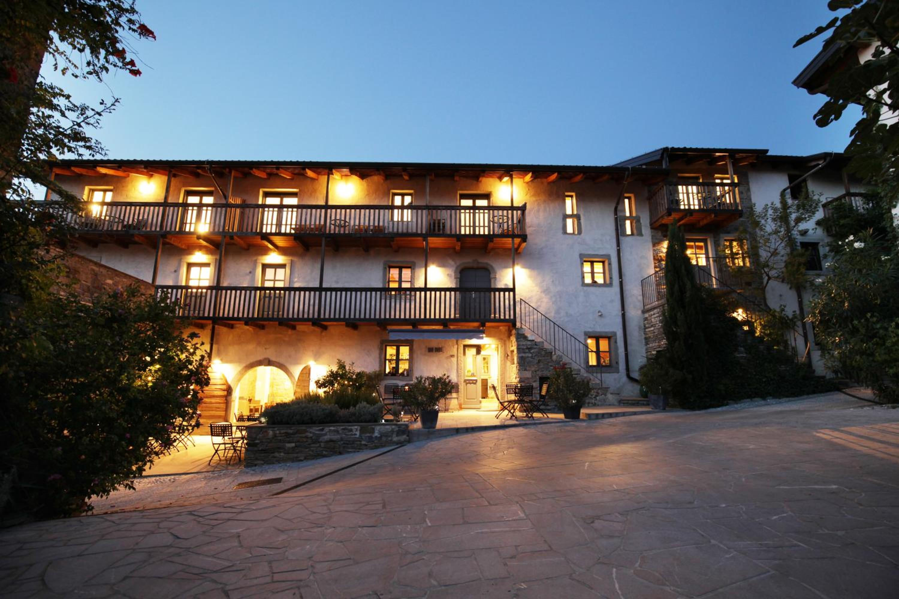 Boutique Hotel Dvor