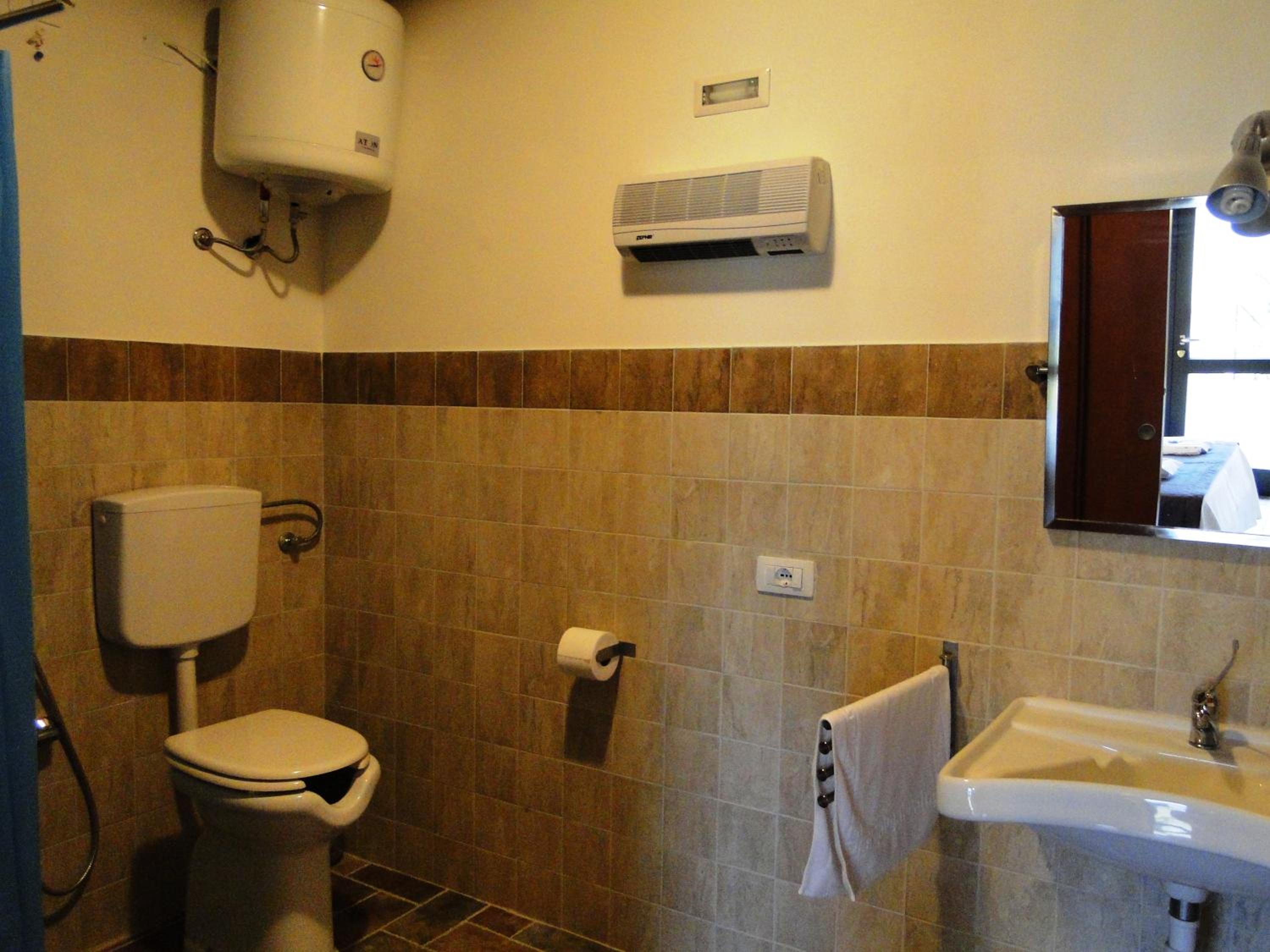 Photo 46