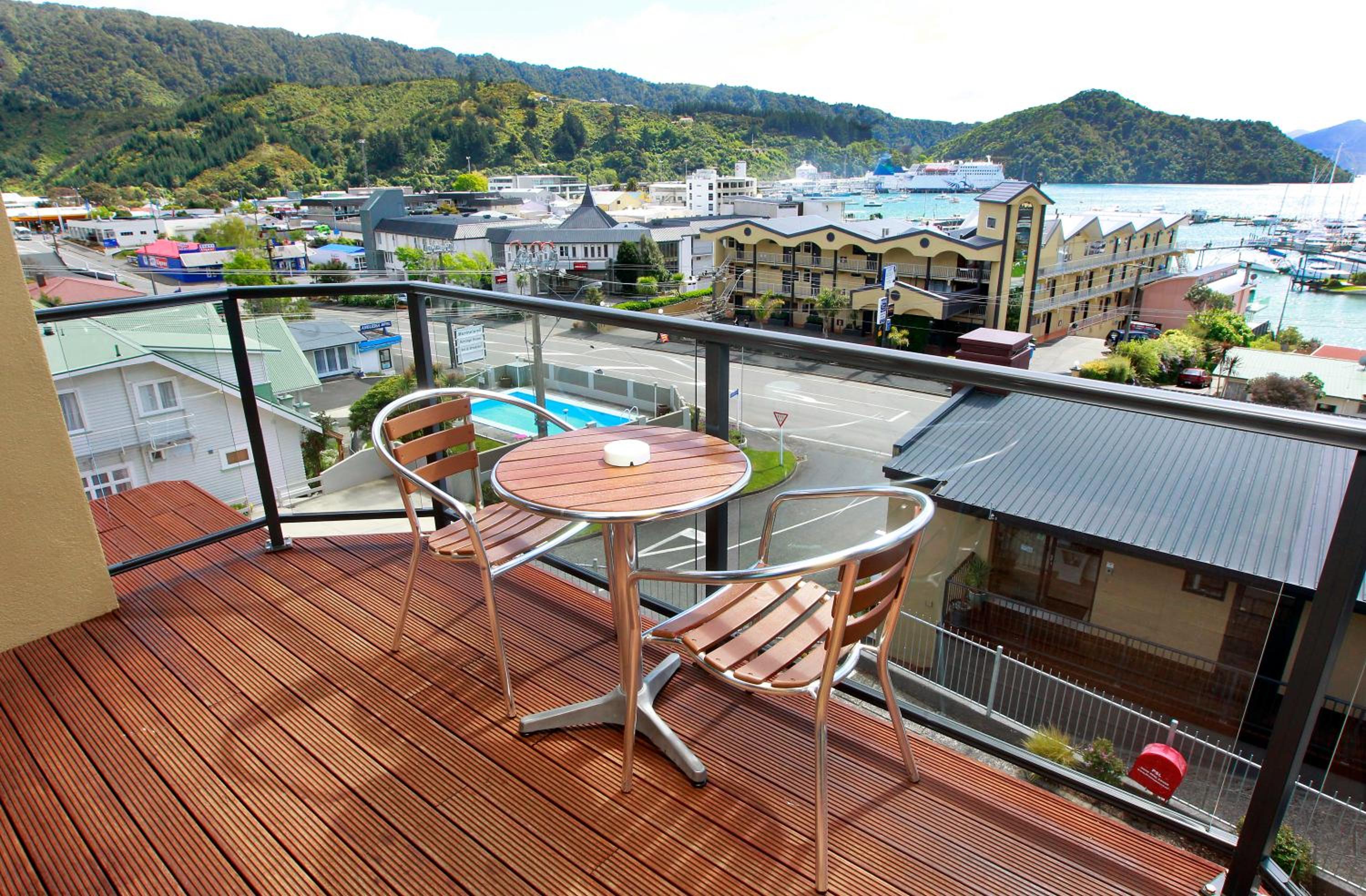Harbour View Motel