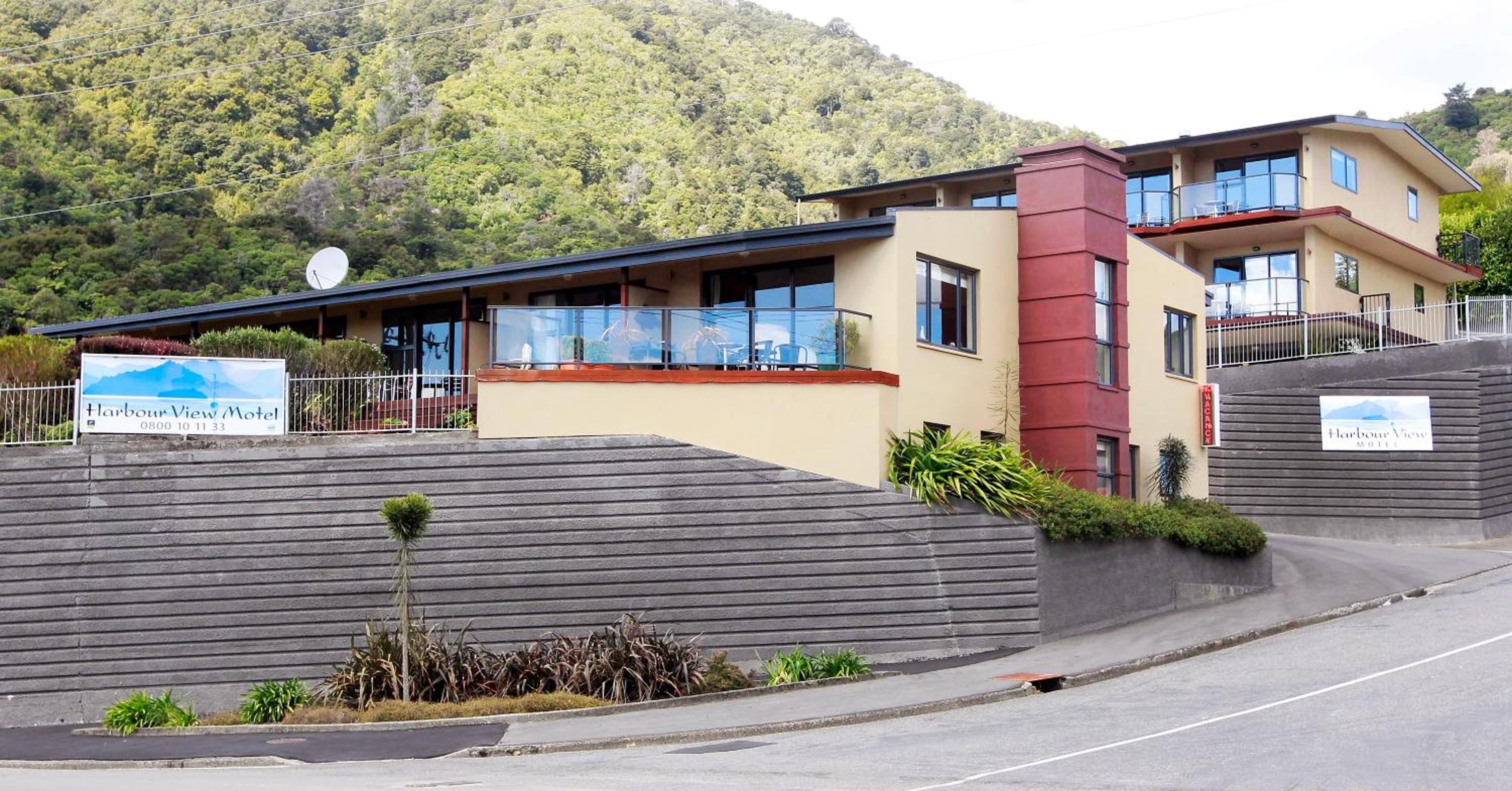 Harbour View Motel