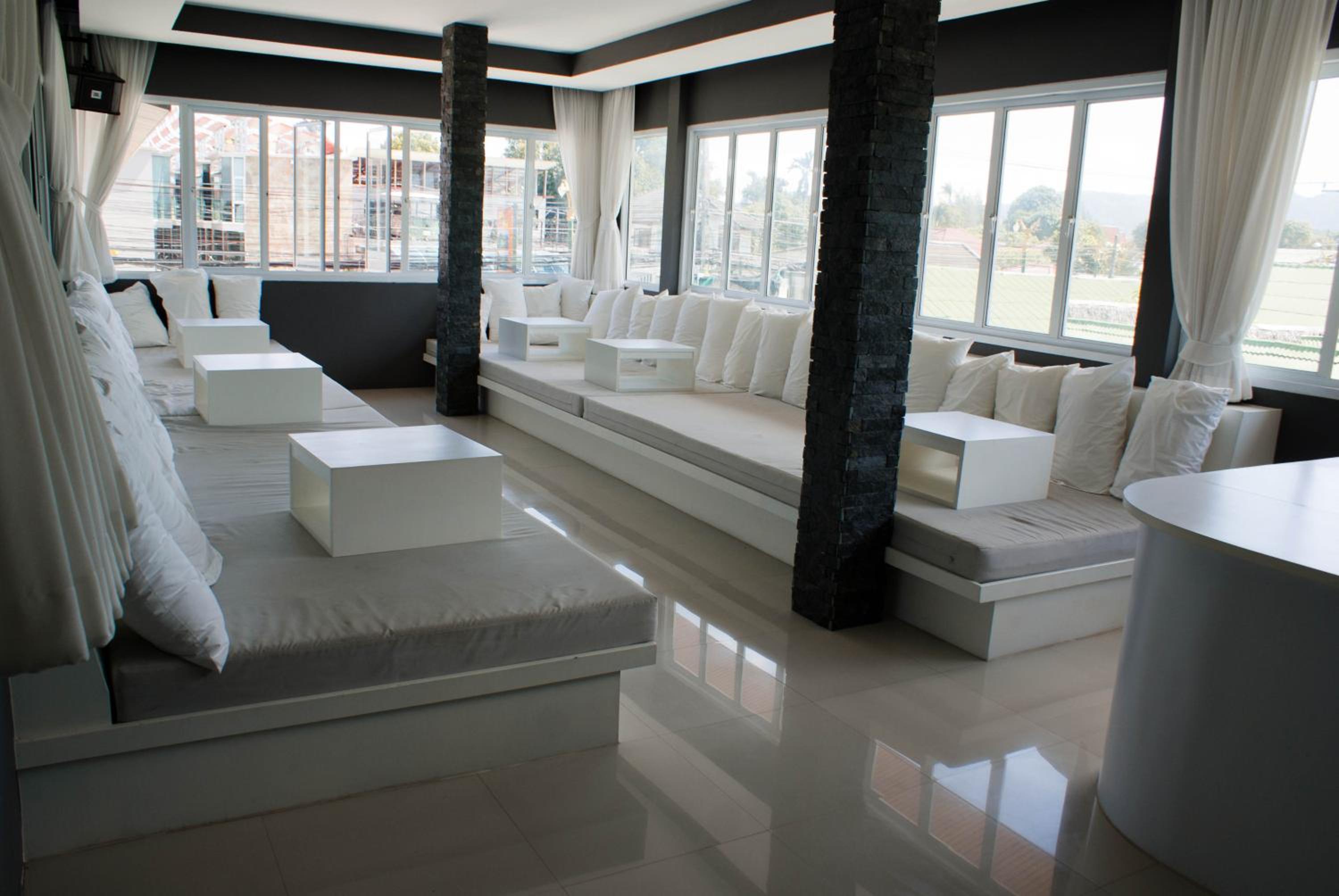 Marina Residence