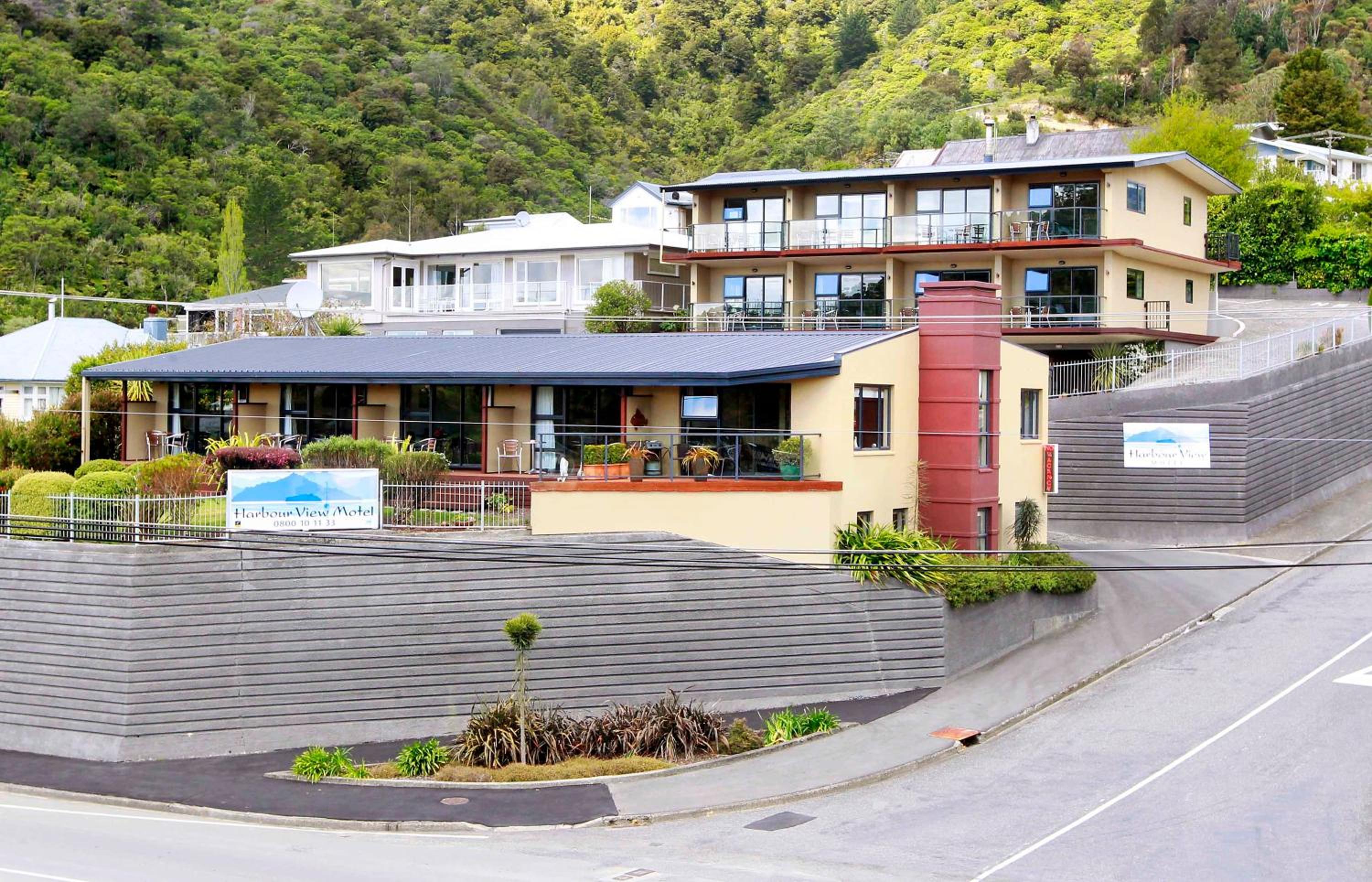 Harbour View Motel