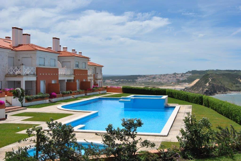 Apartamento Vista Premium Sto António view 3