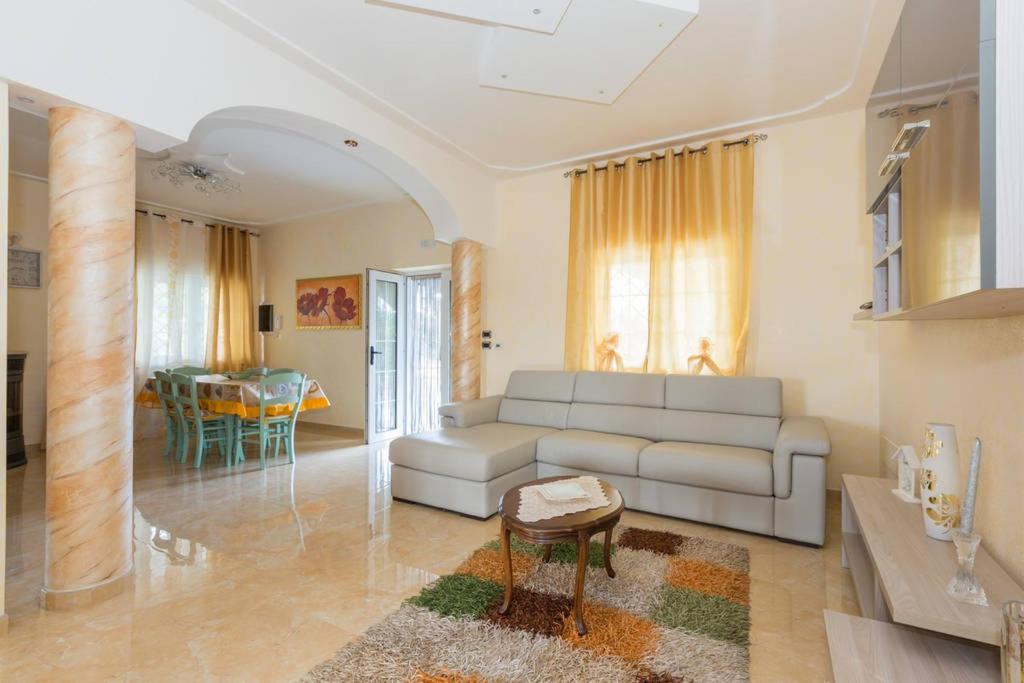 Villa Abbracciavento view 3