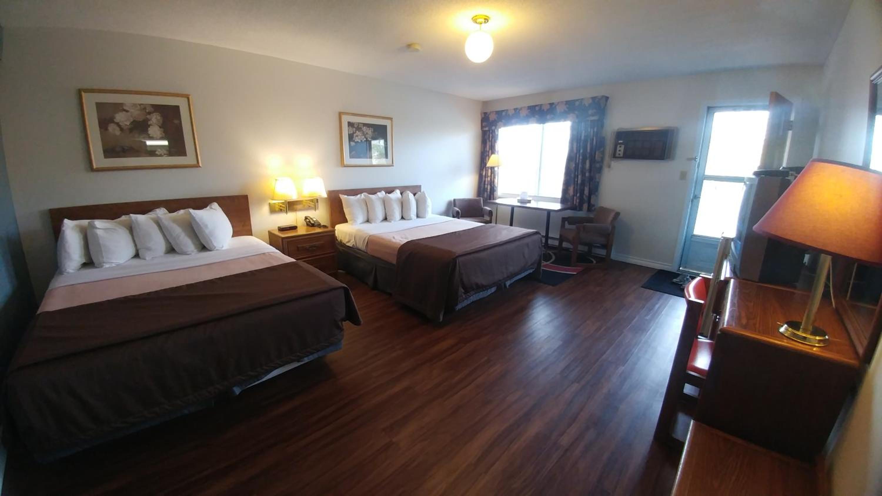 Northlander Motel view 2