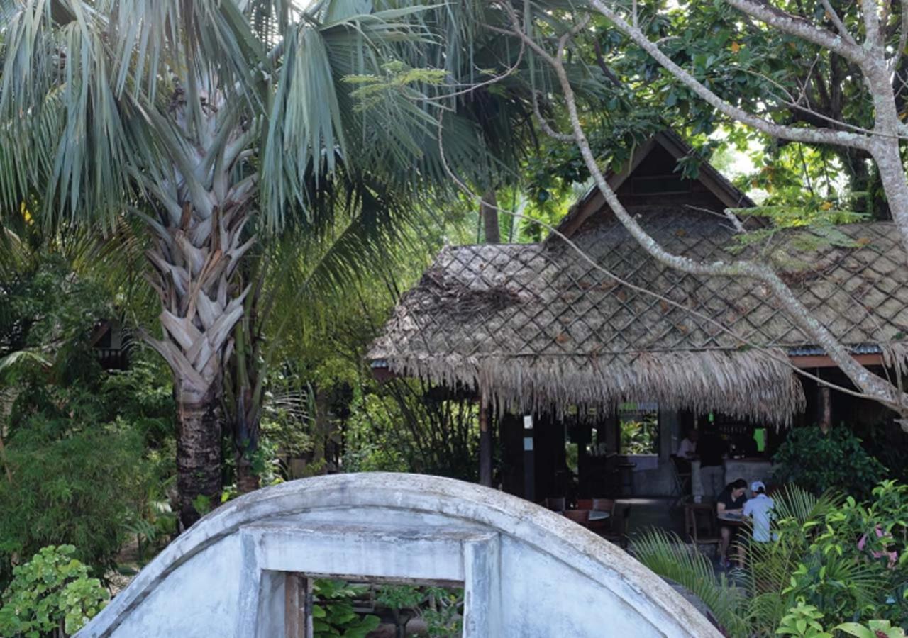 Panji Panji Tropical Wooden Home photo 3