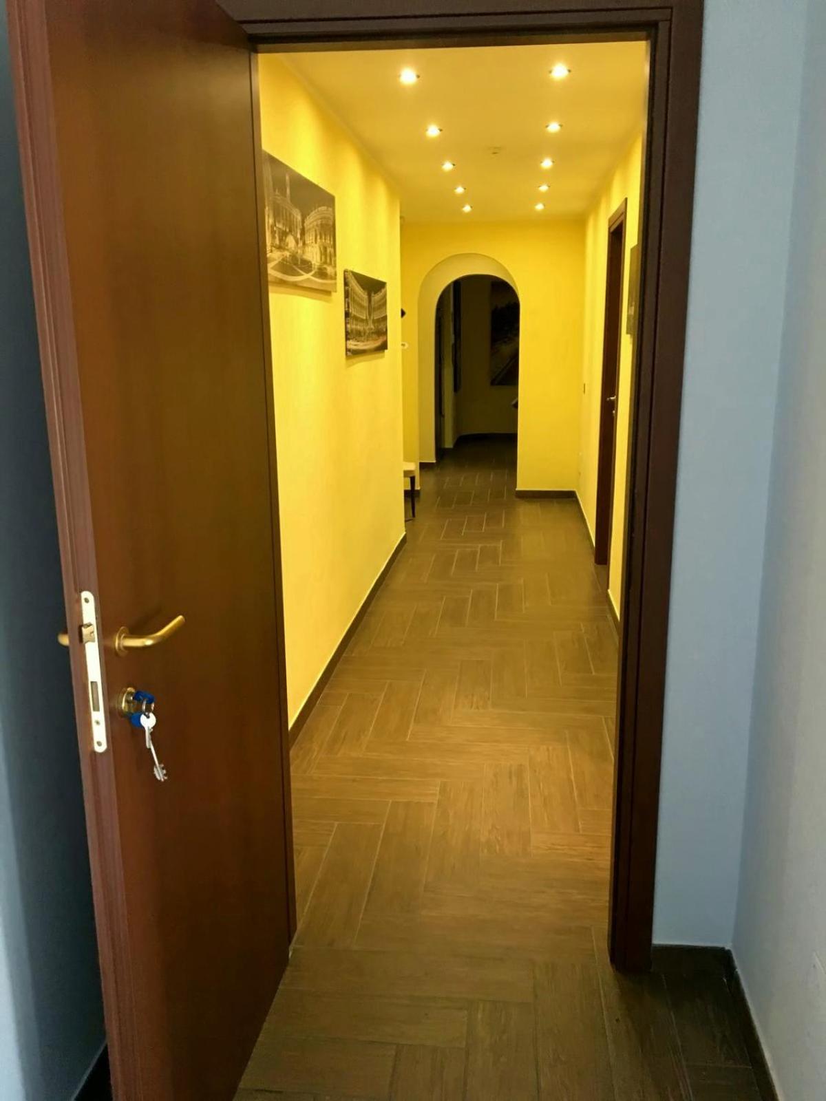 Photo 51