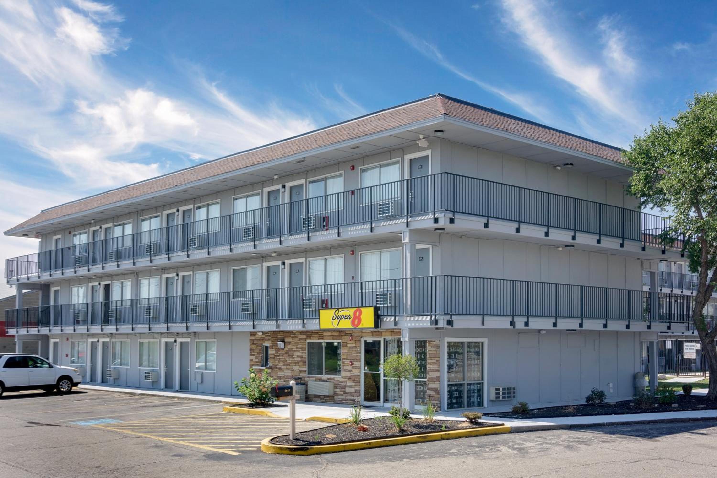 Super 8 by Wyndham Florence