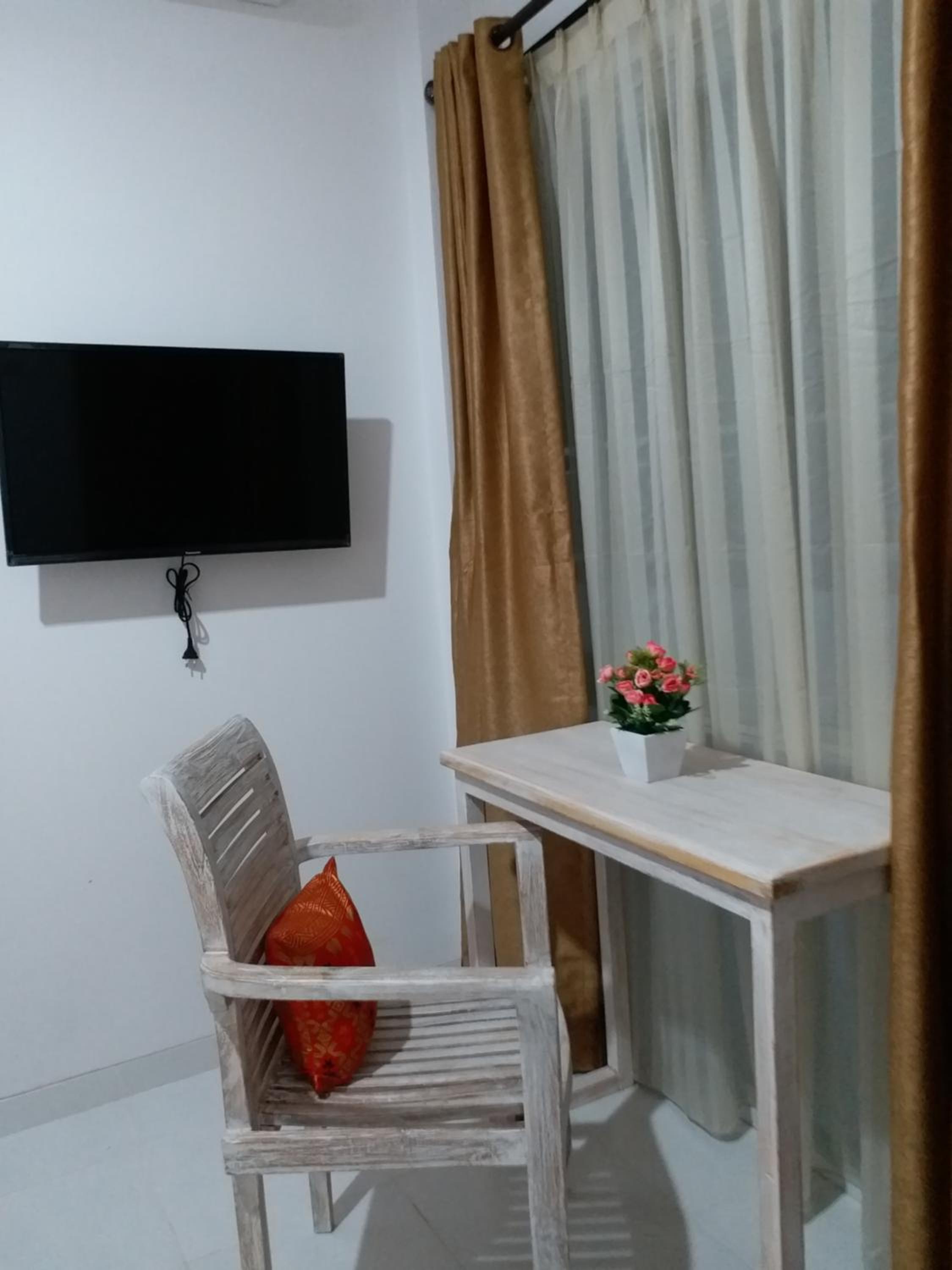 Askara Guest House & Hostel