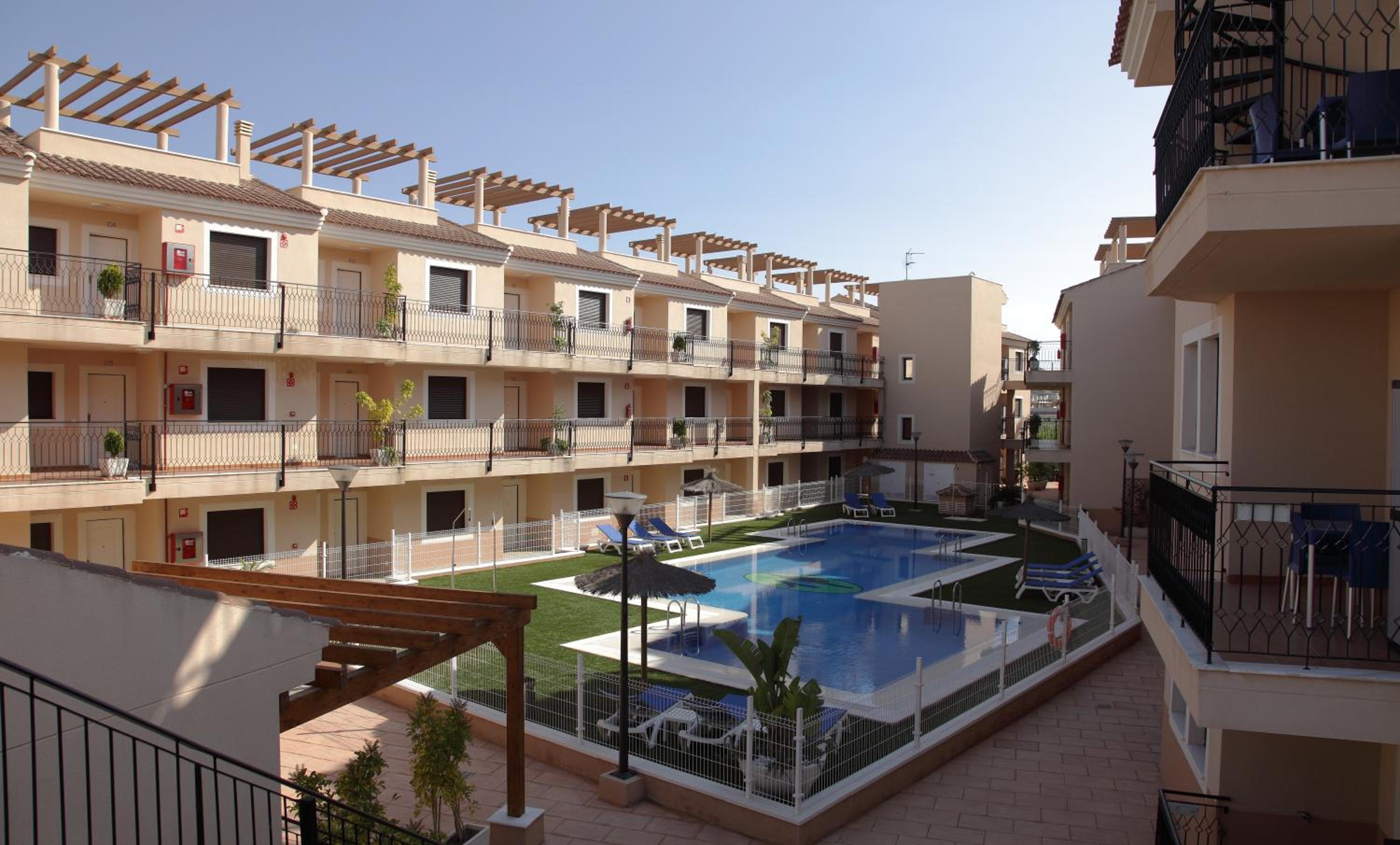 Apartamentos Turisticos Aguilas de los Collados