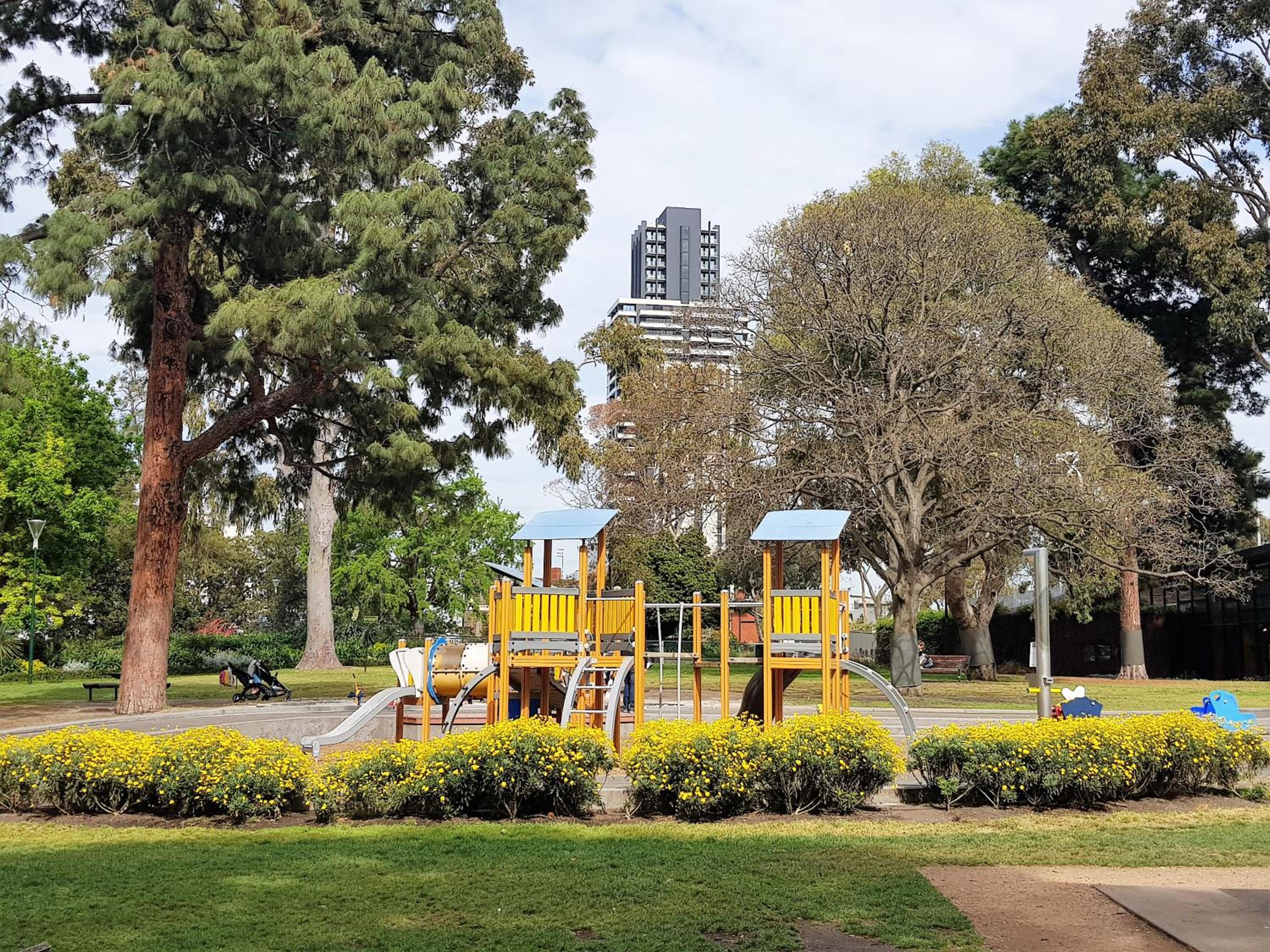 ReadySet Apartments on King