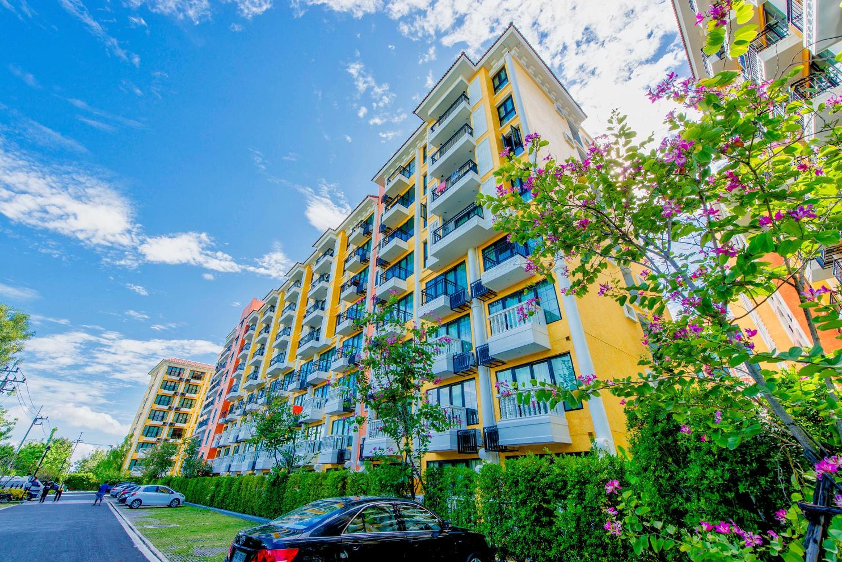 Venetian Resort Pattaya - Quiet Oasis - Huge Waterpark, Gym, Sauna & Kids Playground