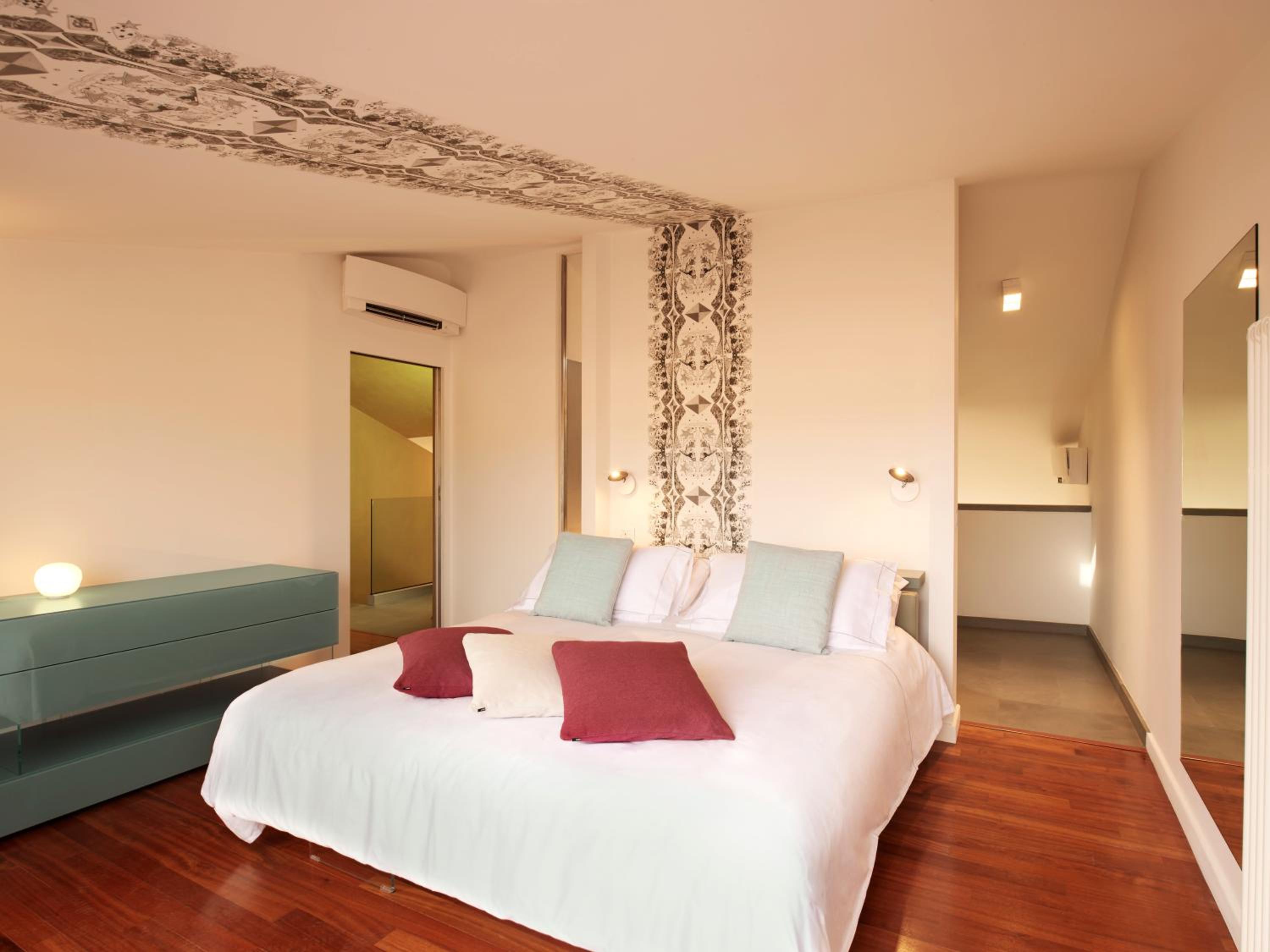 The Pinball Luxury Suites