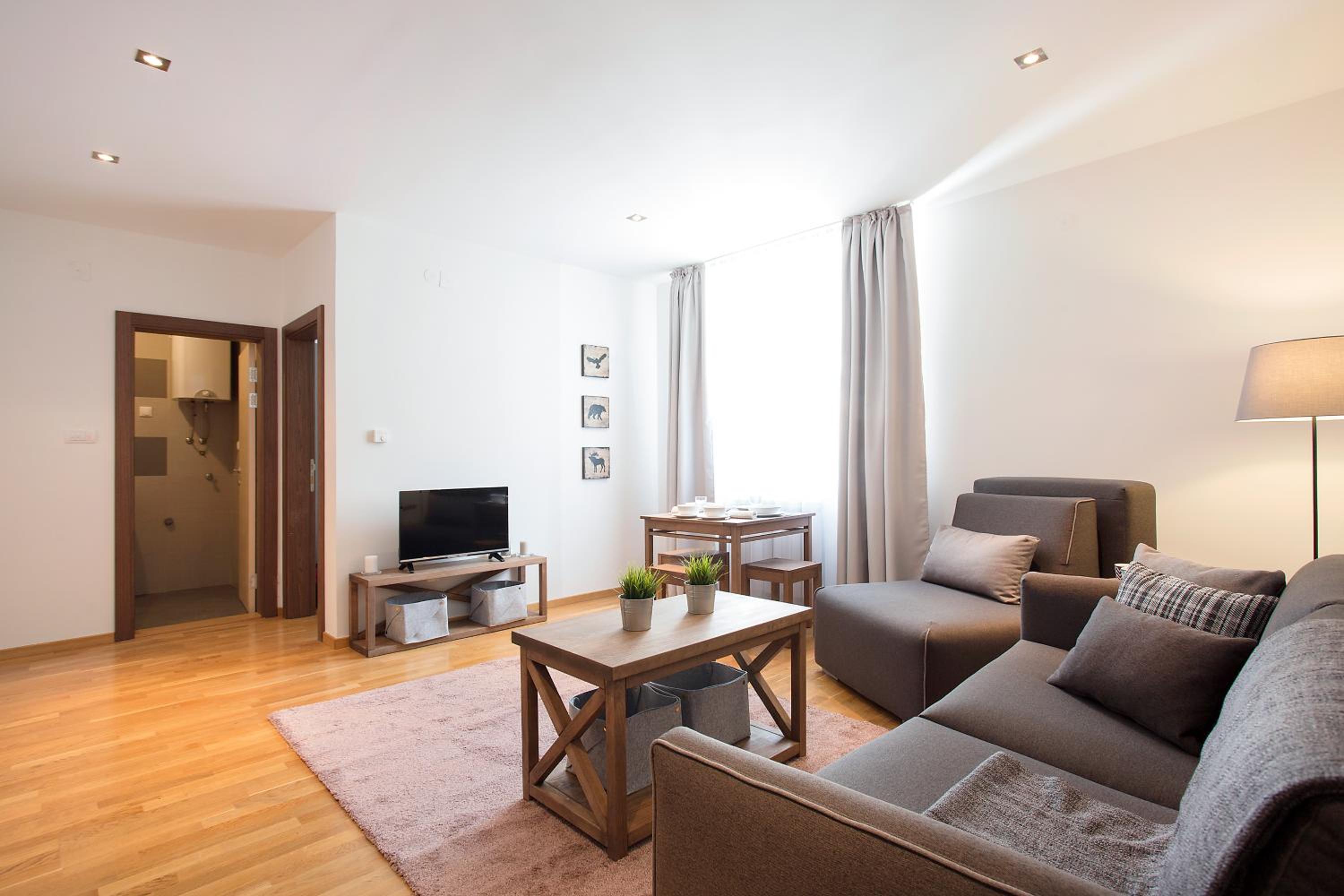 Brzeće Center Apartments