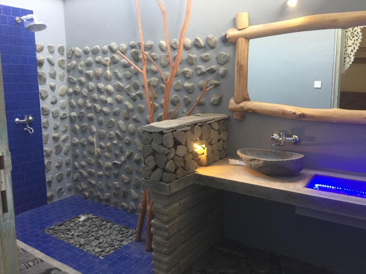 Photo 55