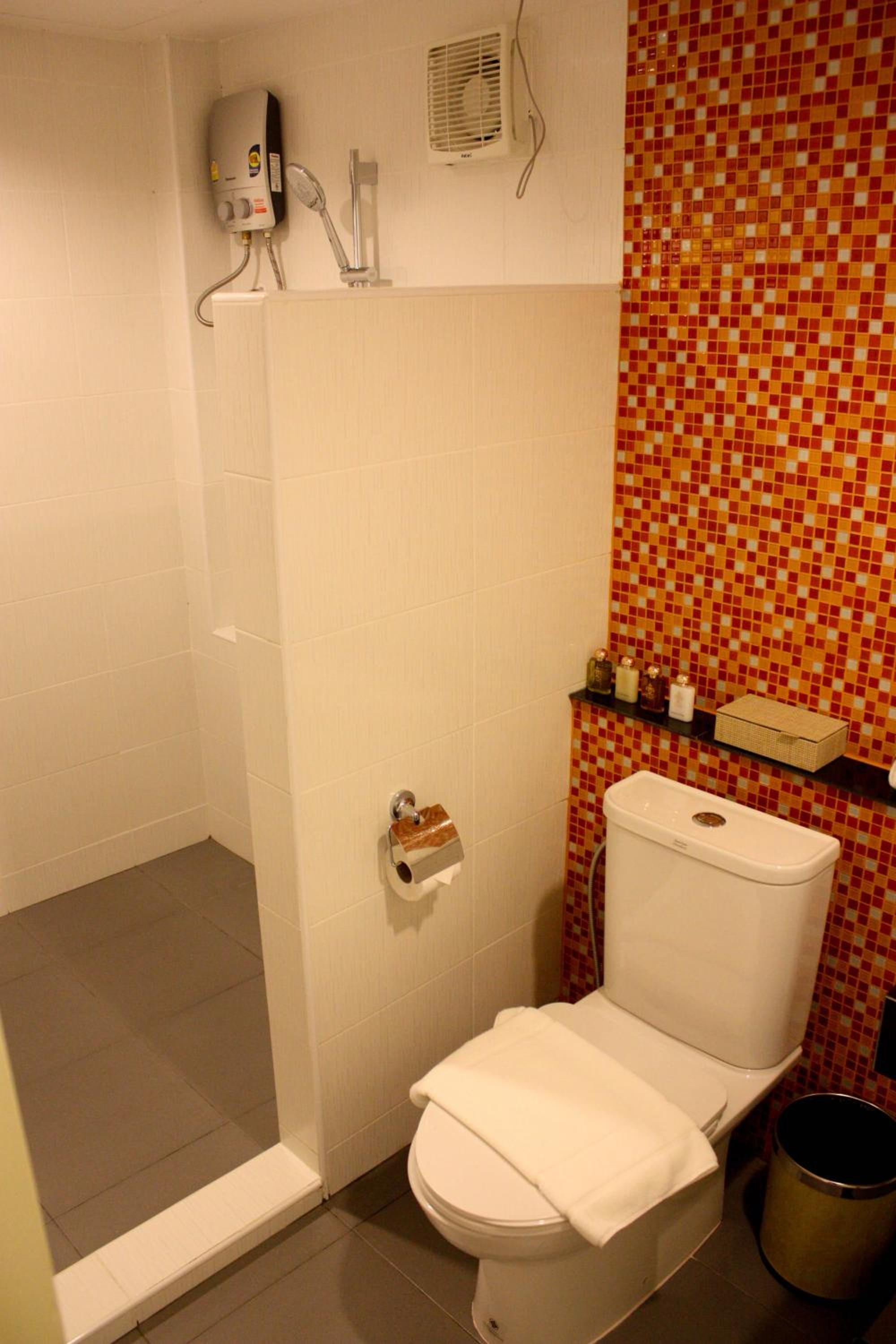 Photo 20