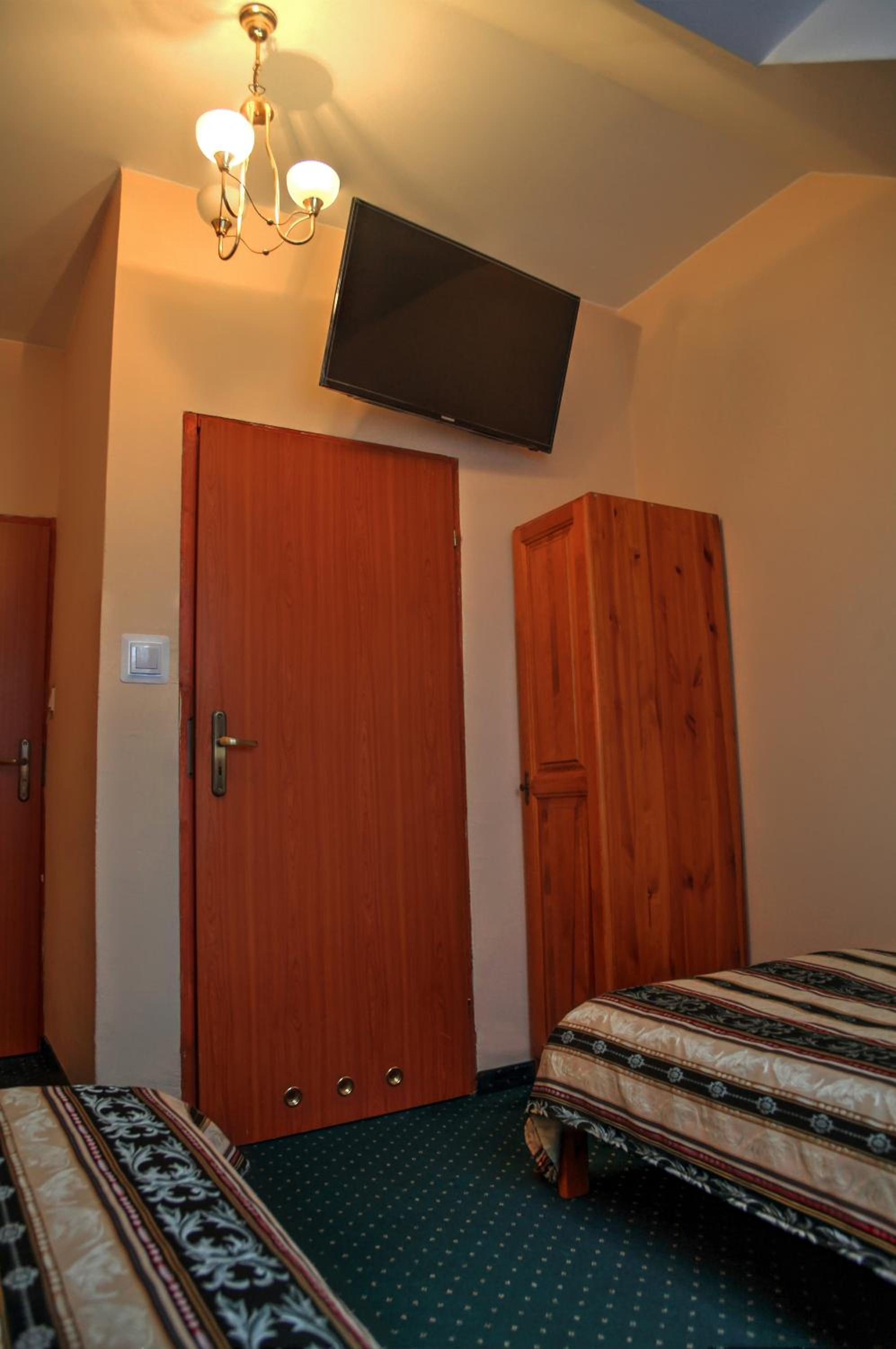Photo 35