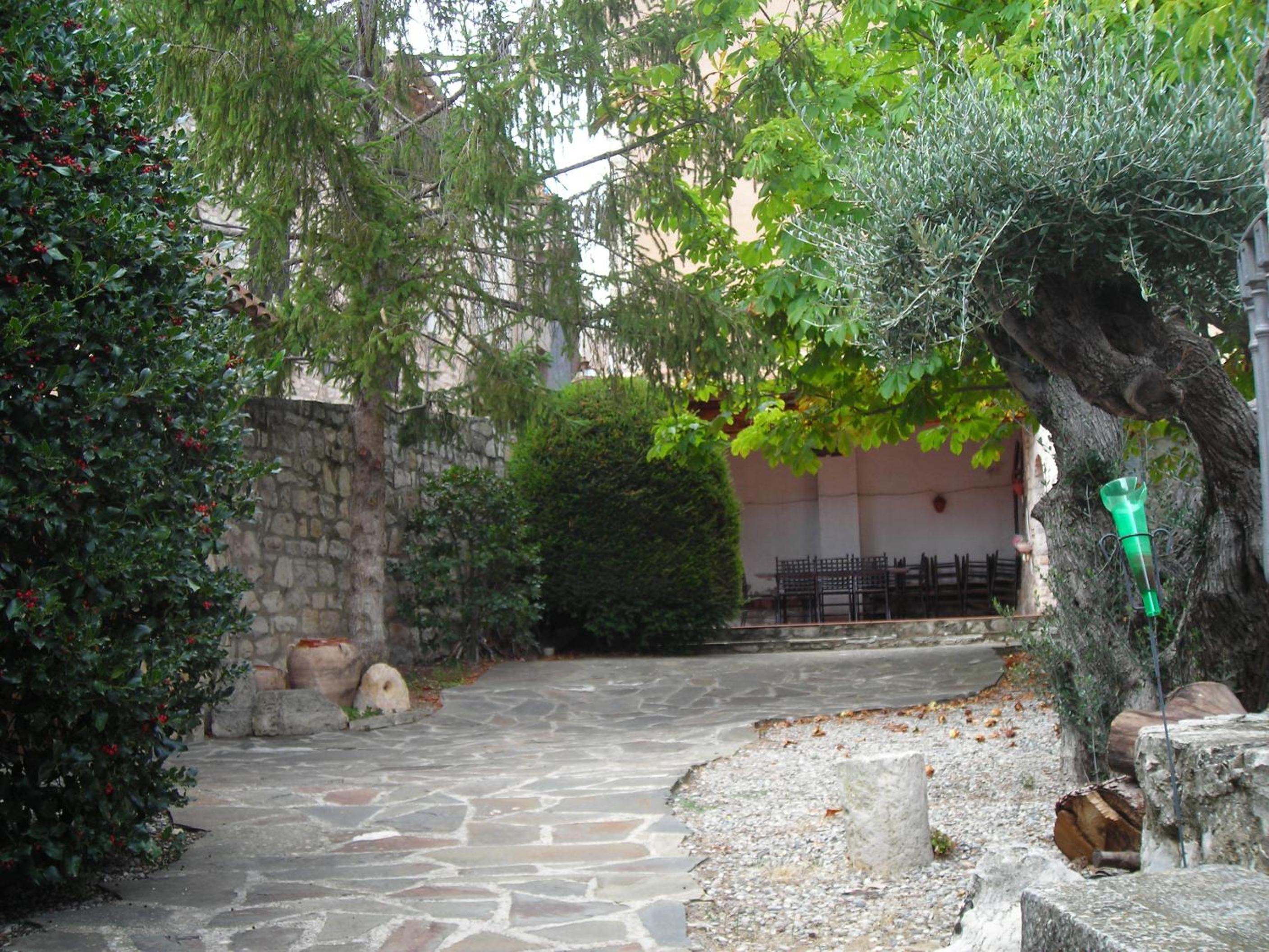 Photo 35