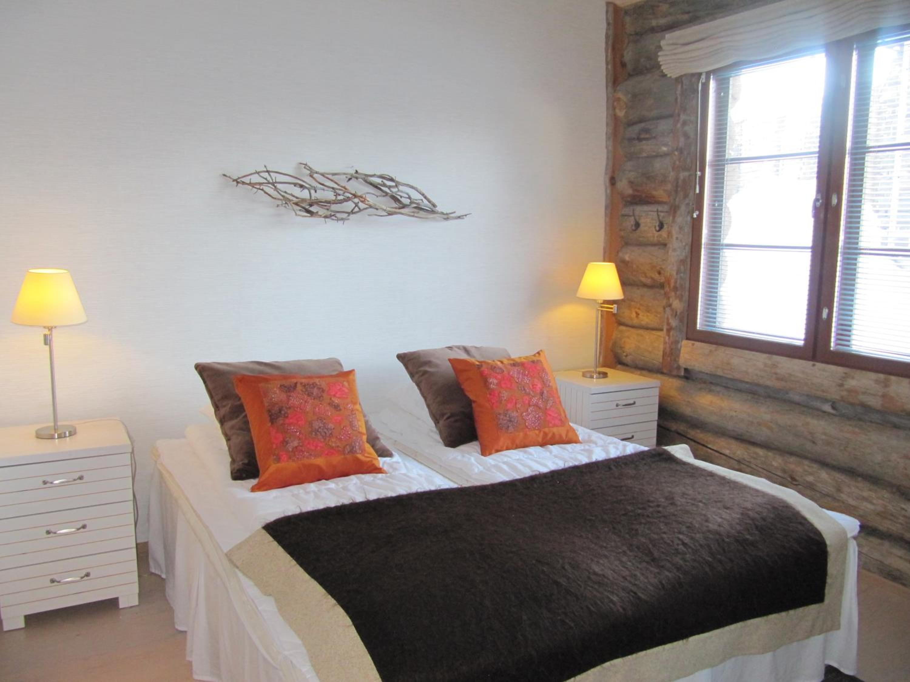 Lapin Kutsu Log Cabins view 4