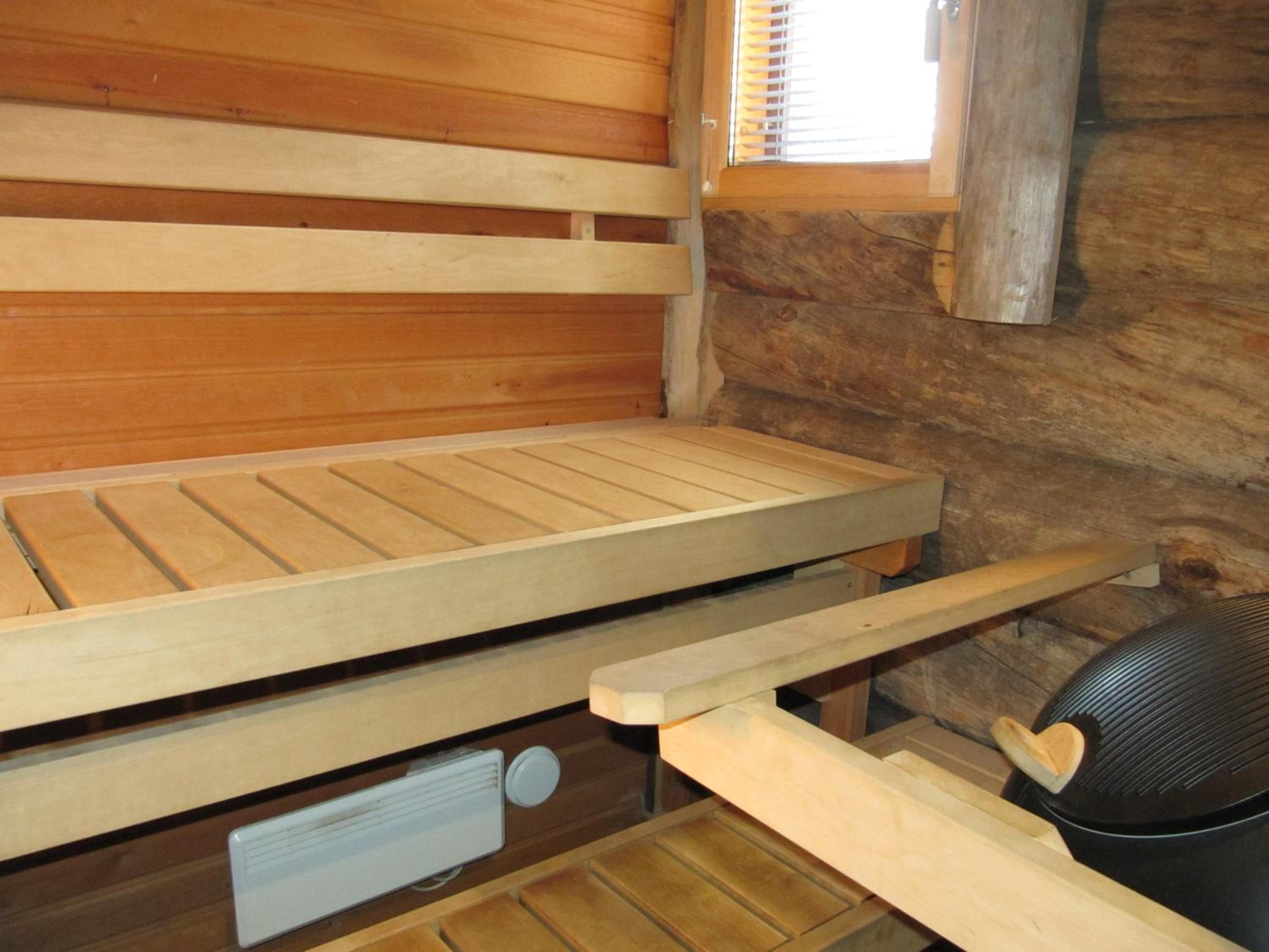 Lapin Kutsu Log Cabins view 3