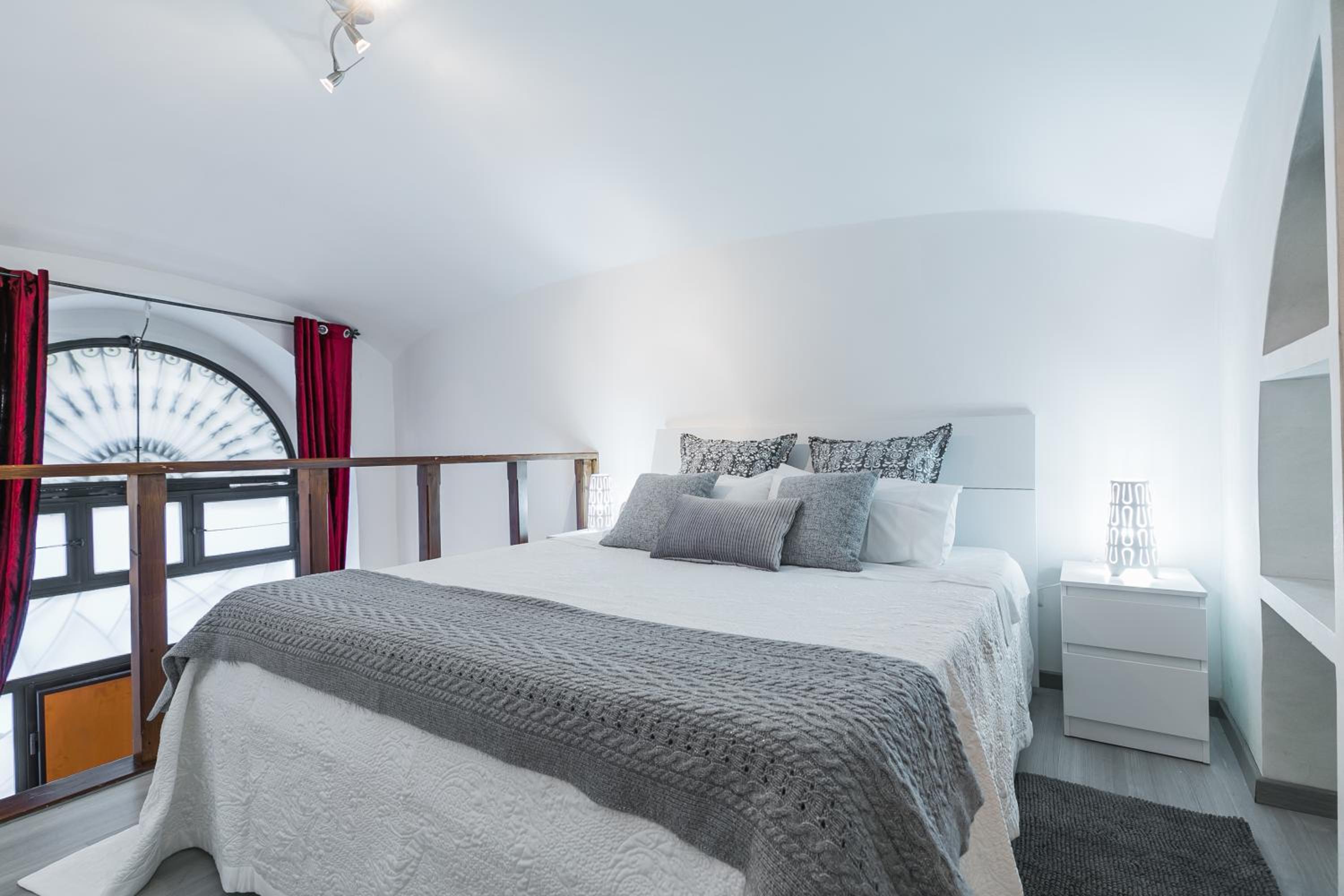 Diana Romantic Loft