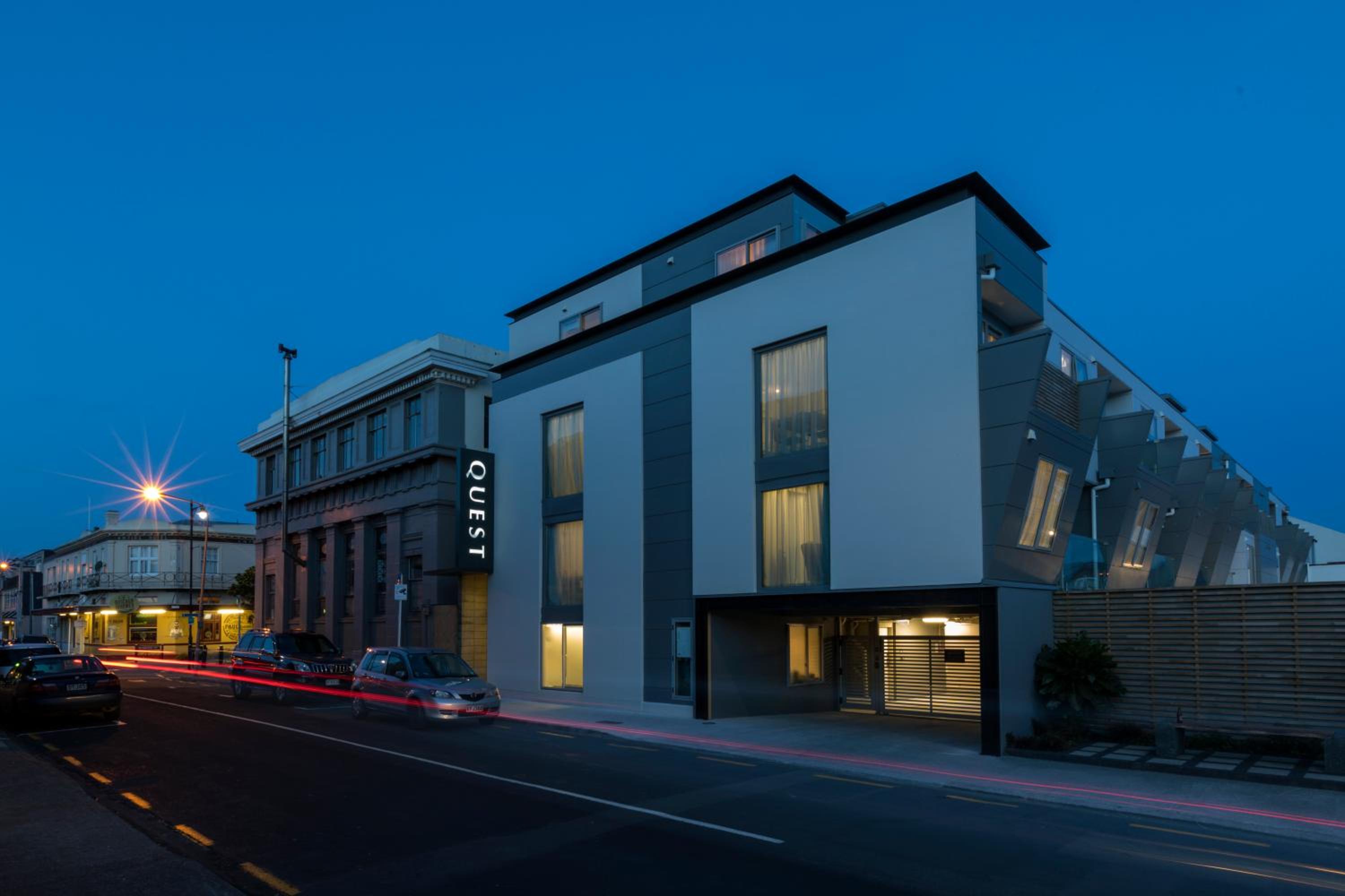 Hotel Quest Petone - Image 1