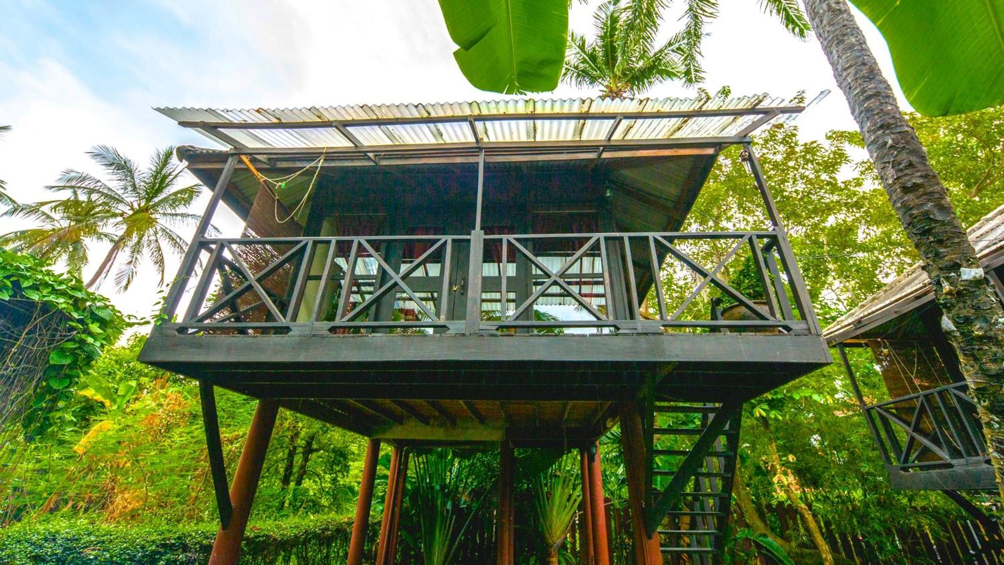 Fruit Tree Lodge