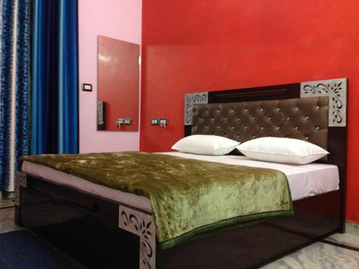 Thomas Home Stay