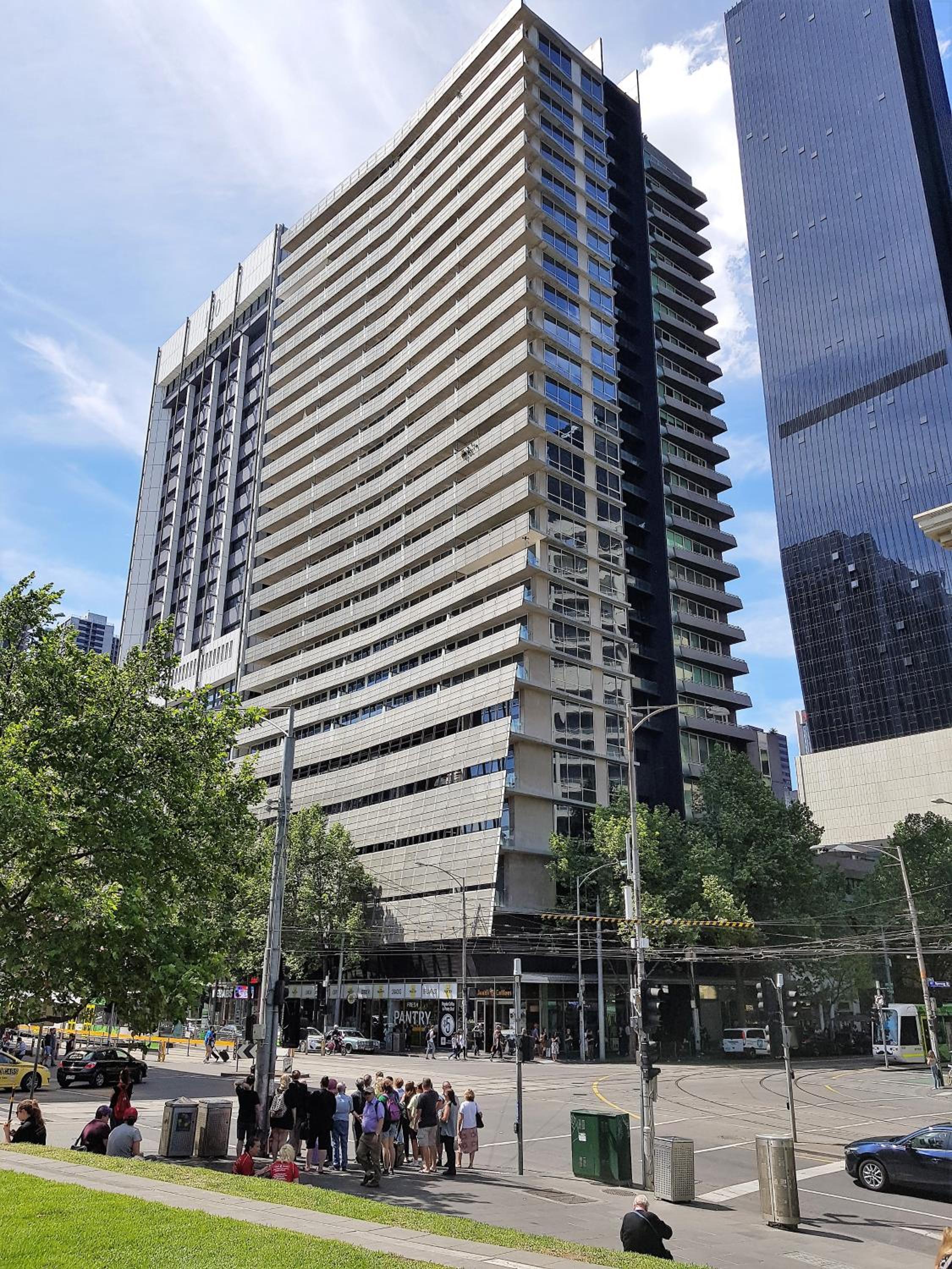 Readyset Apartments at Liberty