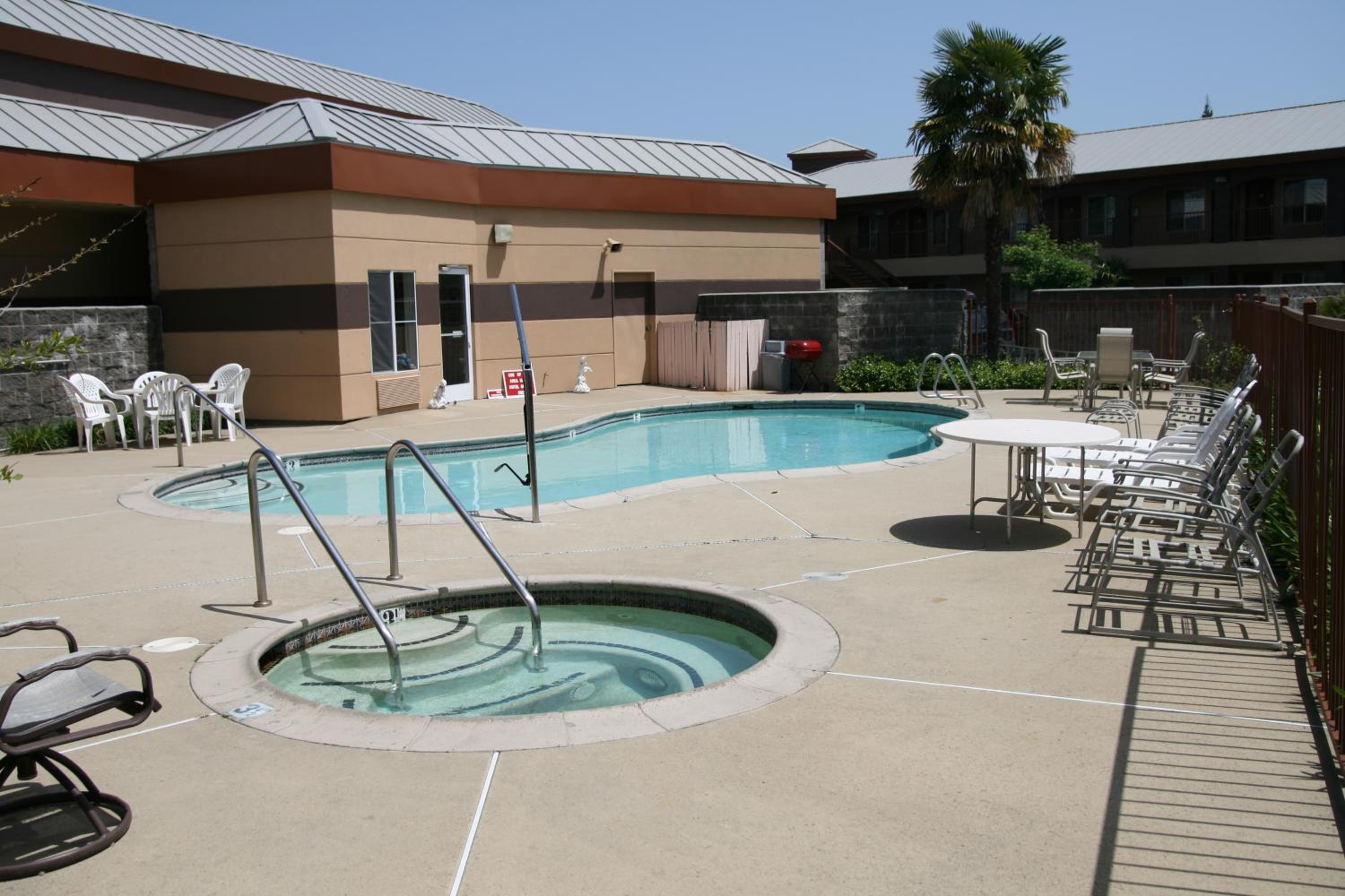 Days Inn by Wyndham Rocklin/Sacramento - Property Image 18