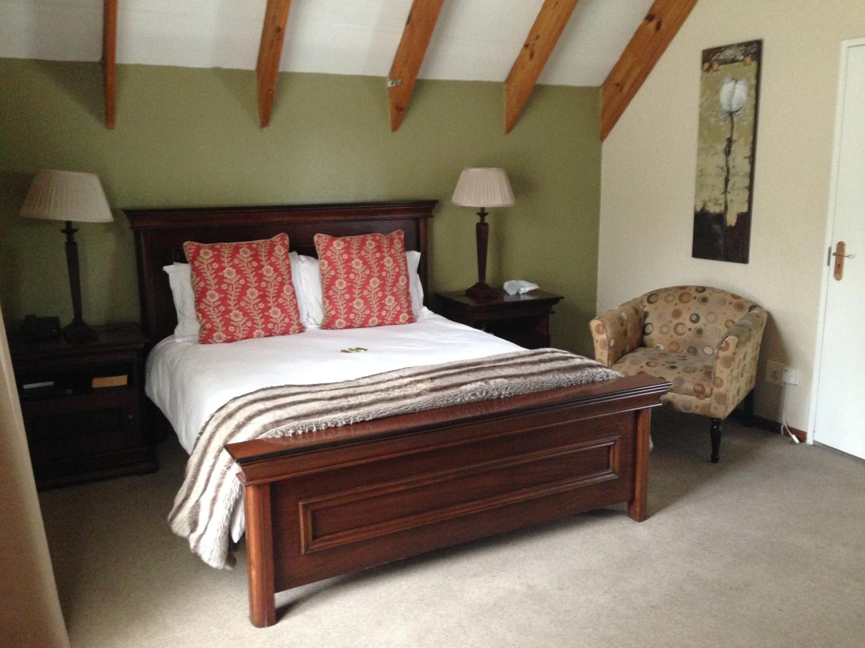 HOSPITALity Lodges