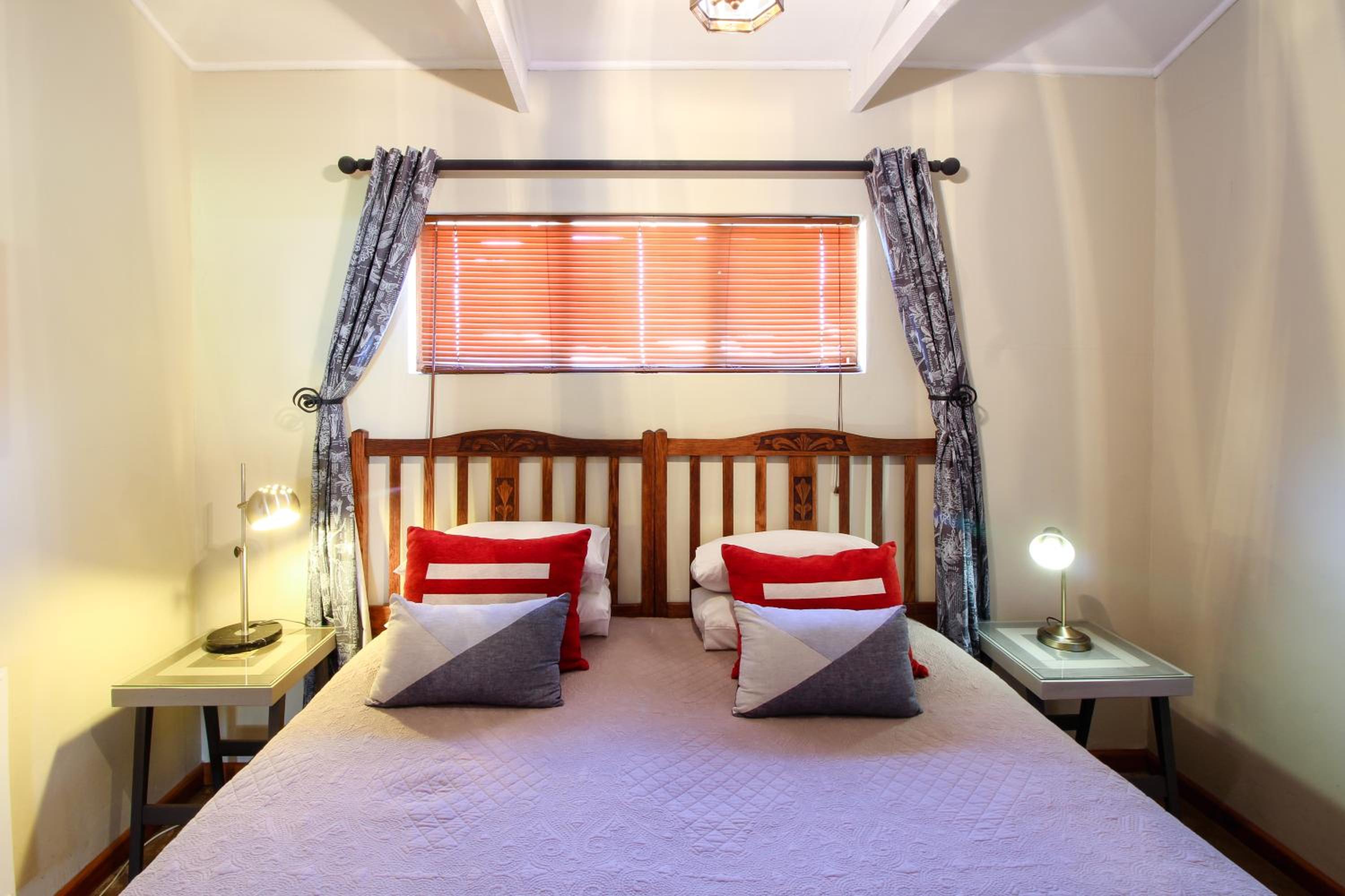 Lentelus Guesthouse Pty Ltd view 5