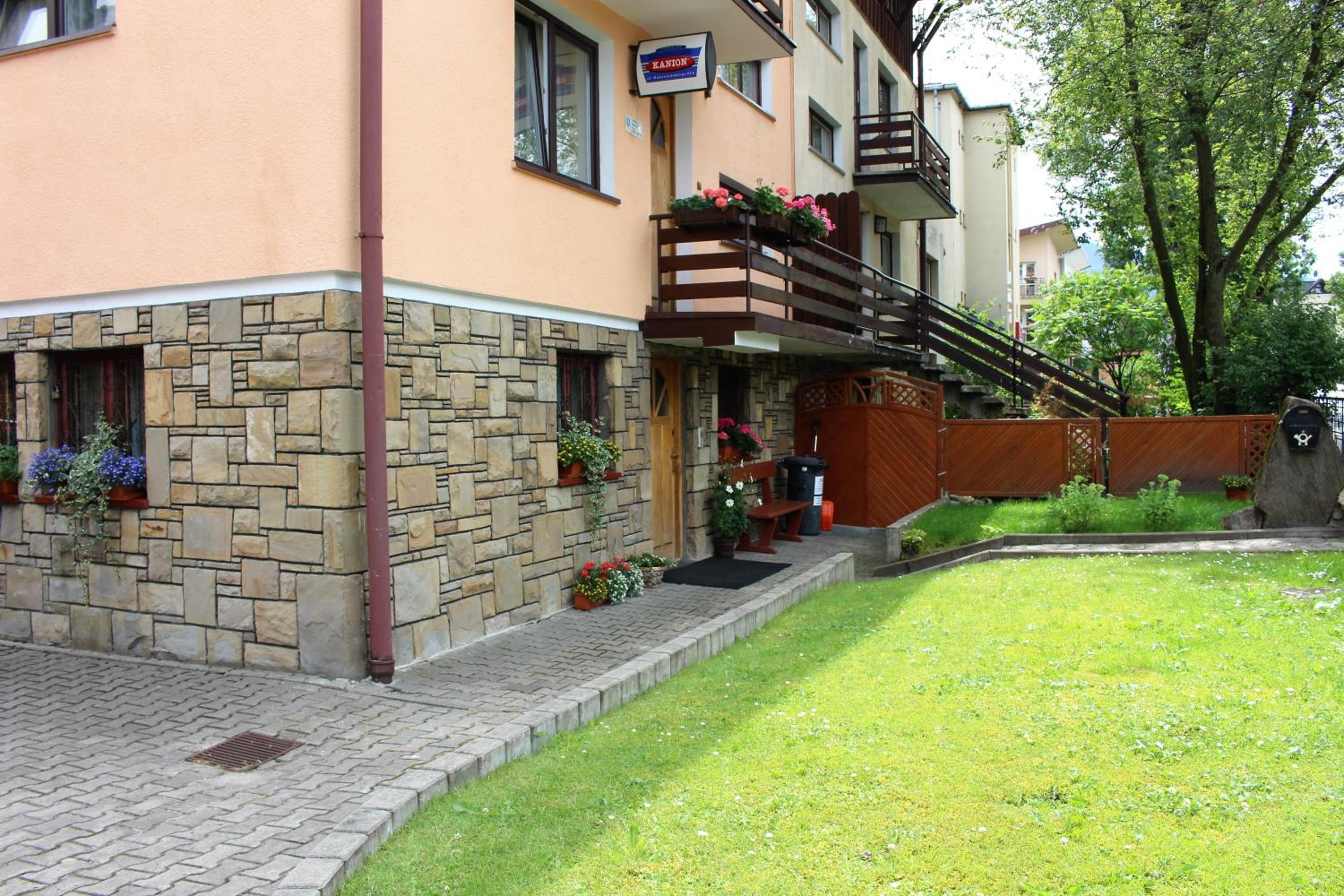 Photo 7