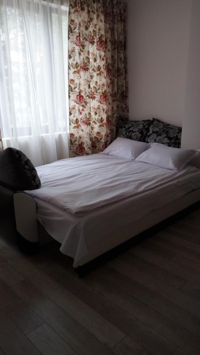 White Home Apartment view 2