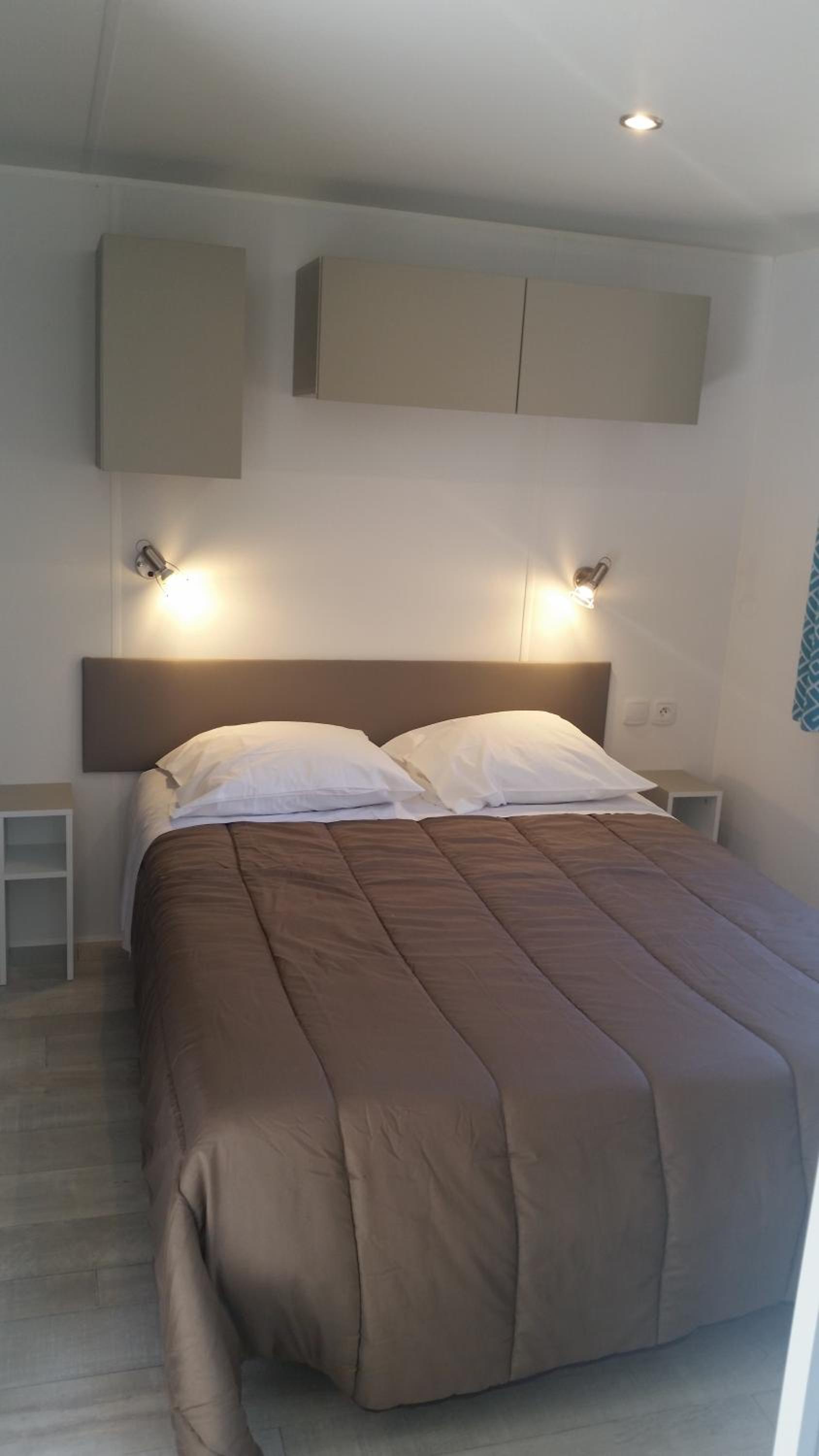 Camping La Pinède