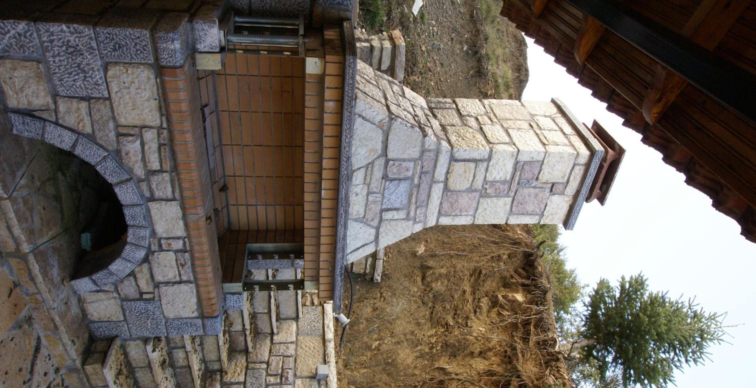 Kaloneri Rooms