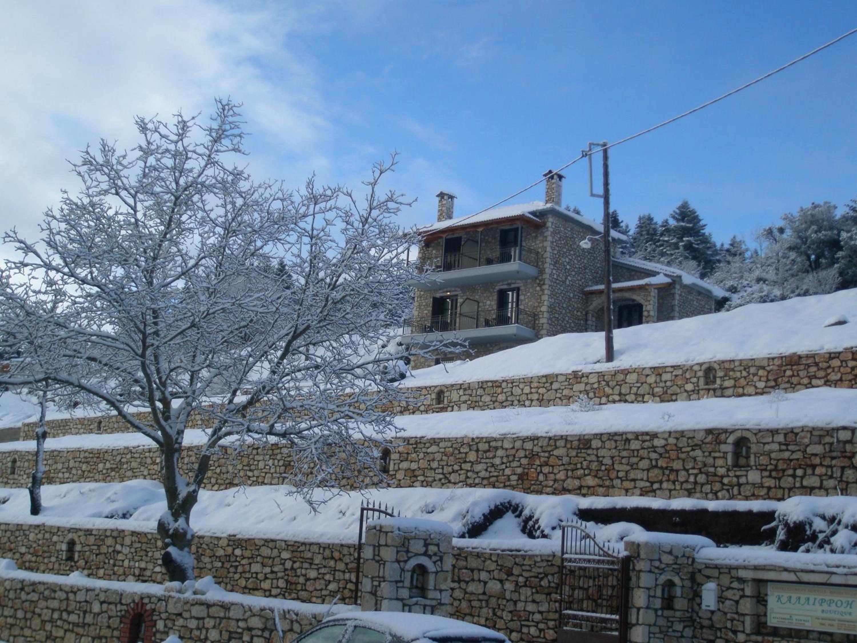 Kaloneri Rooms