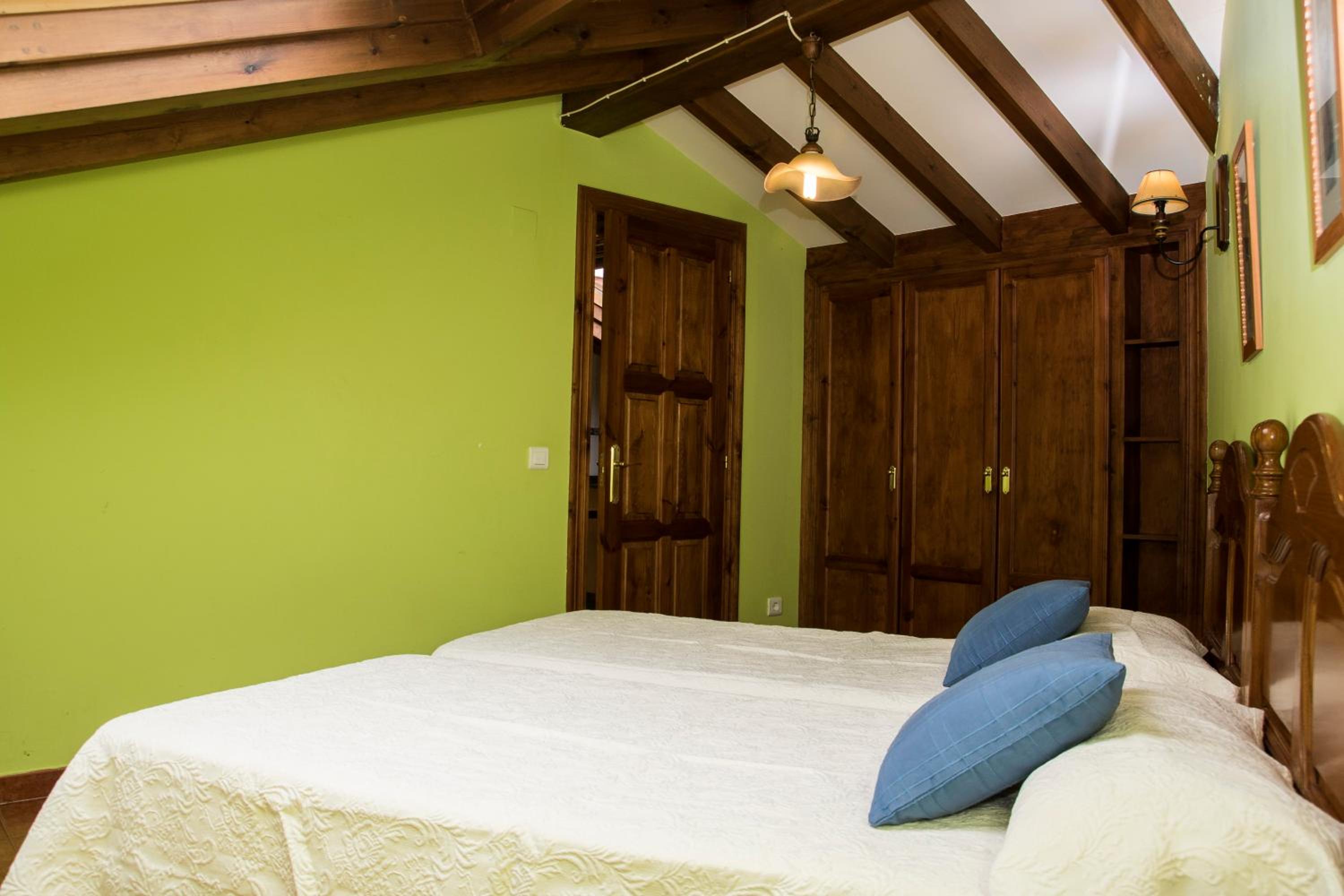 Apartamentos la Regoria