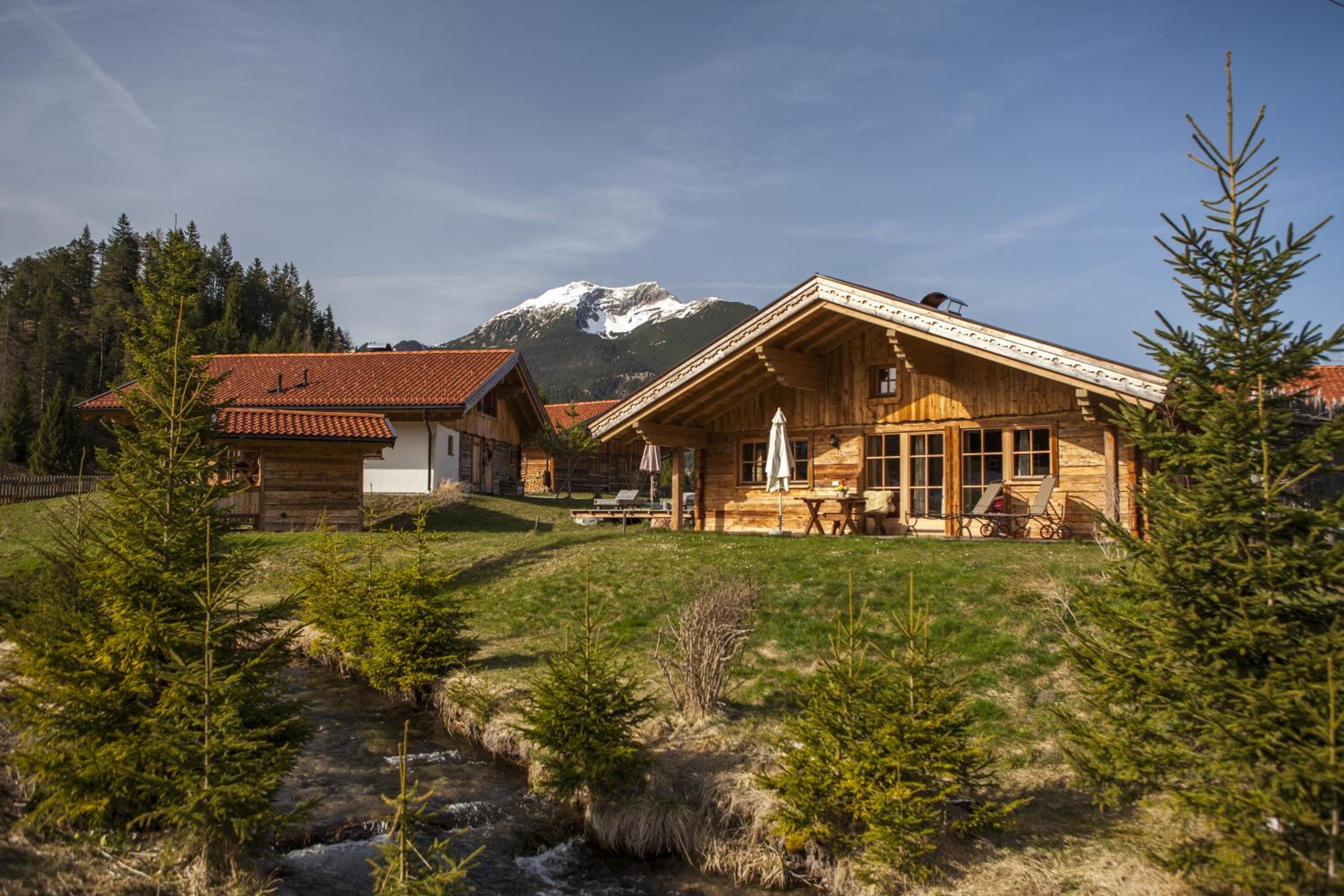 LaPosch - Living Lands