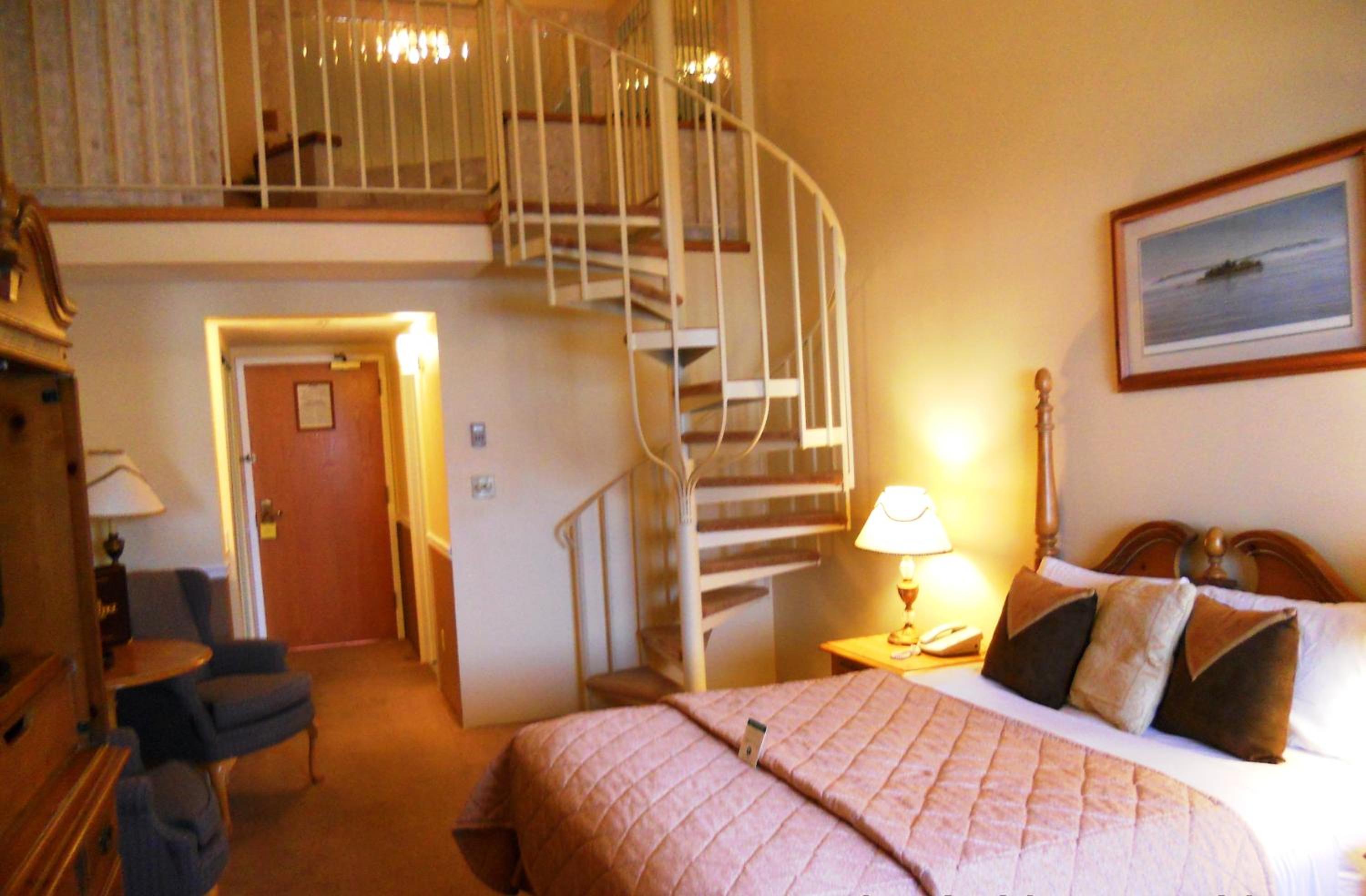 Riveredge Resort Hotel