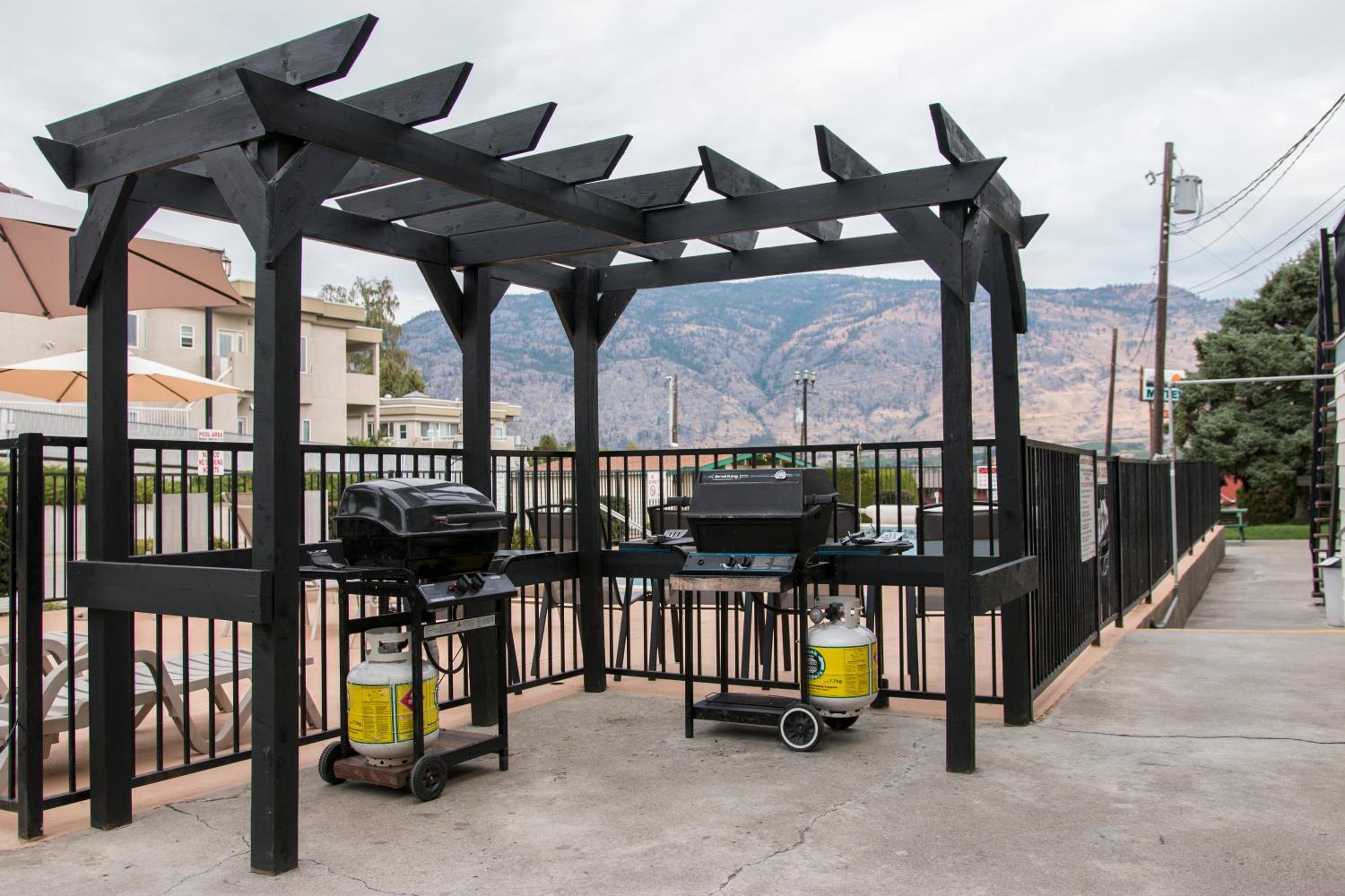 Osoyoos Lakeview Inn & Suites