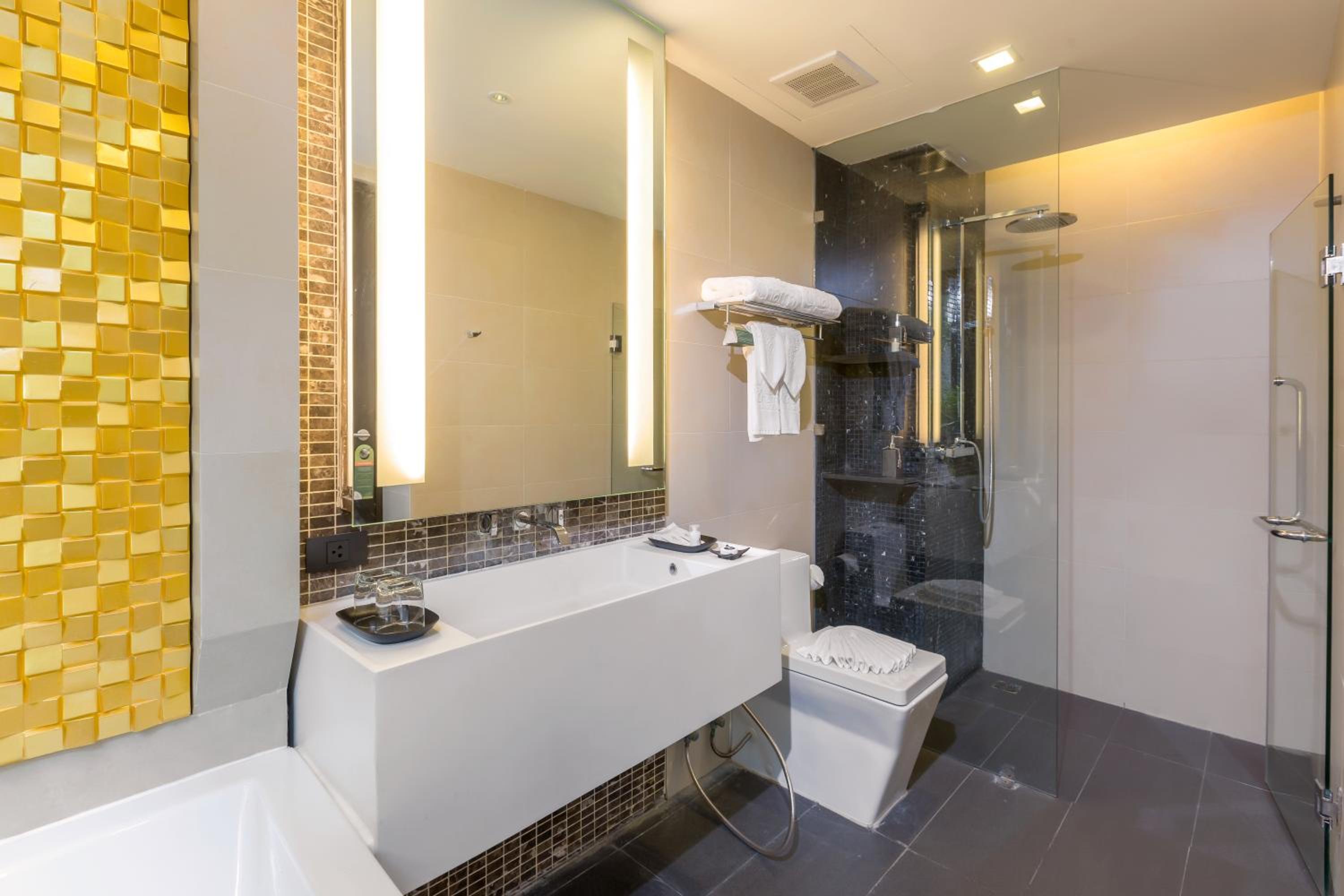 The Charm Resort Phuket — photo 41