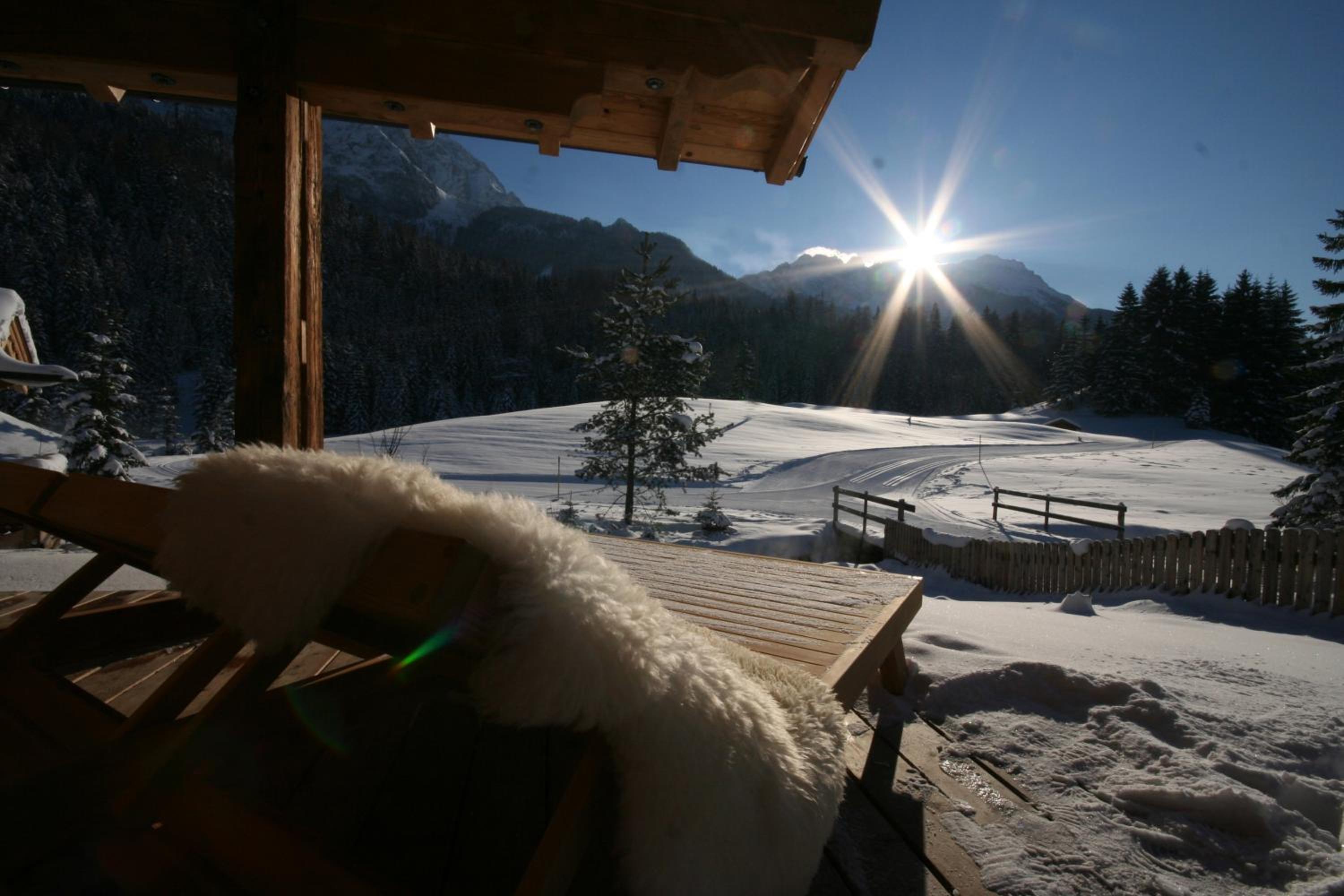 LaPosch - Living Lands