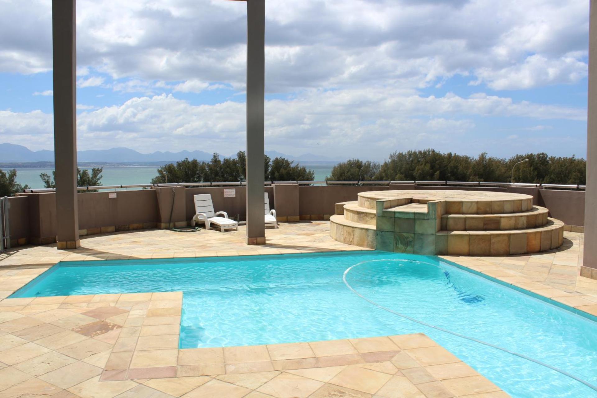 Seafront Apartment in Mossel Bay