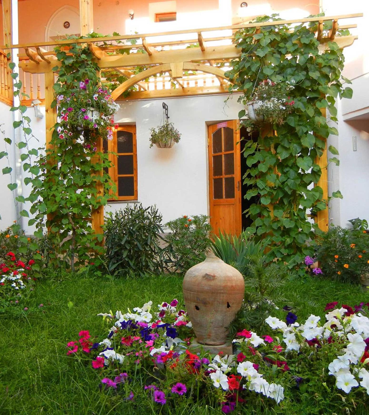 Photo 25