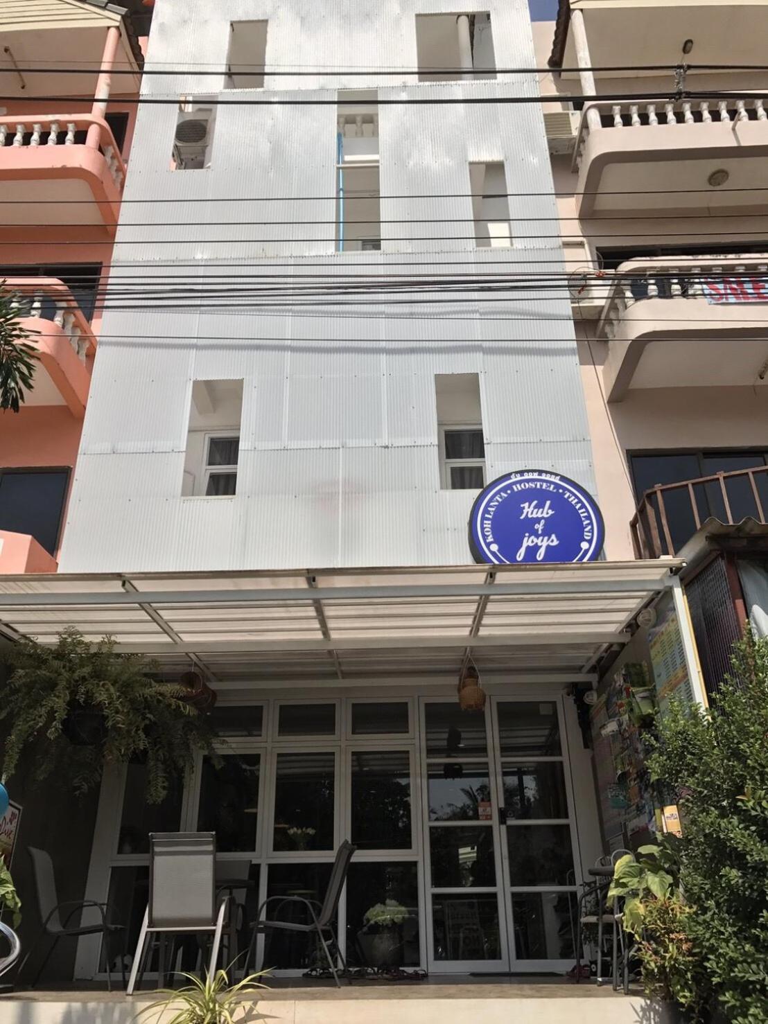 Hotel Hub of Joys Hostel - Image 1